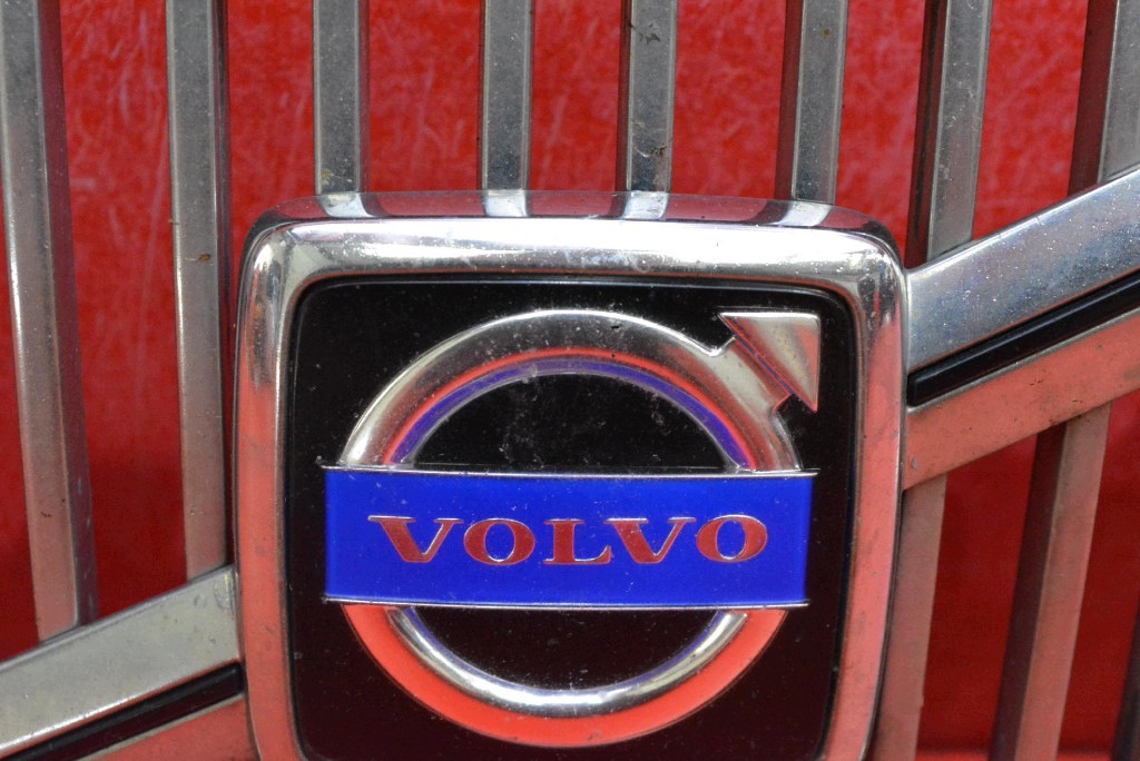 GRIGLIA cromato 08678680 VOLVO V50 1 e 03-11