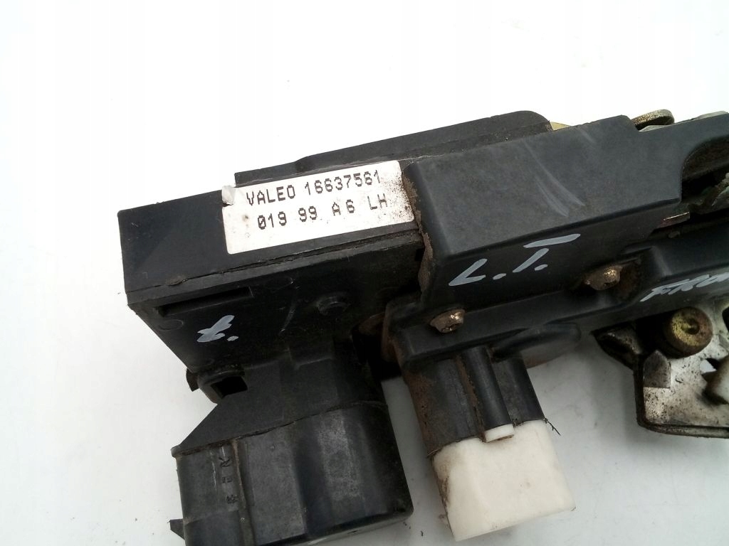 Opel Frontera B lock left rear part rear