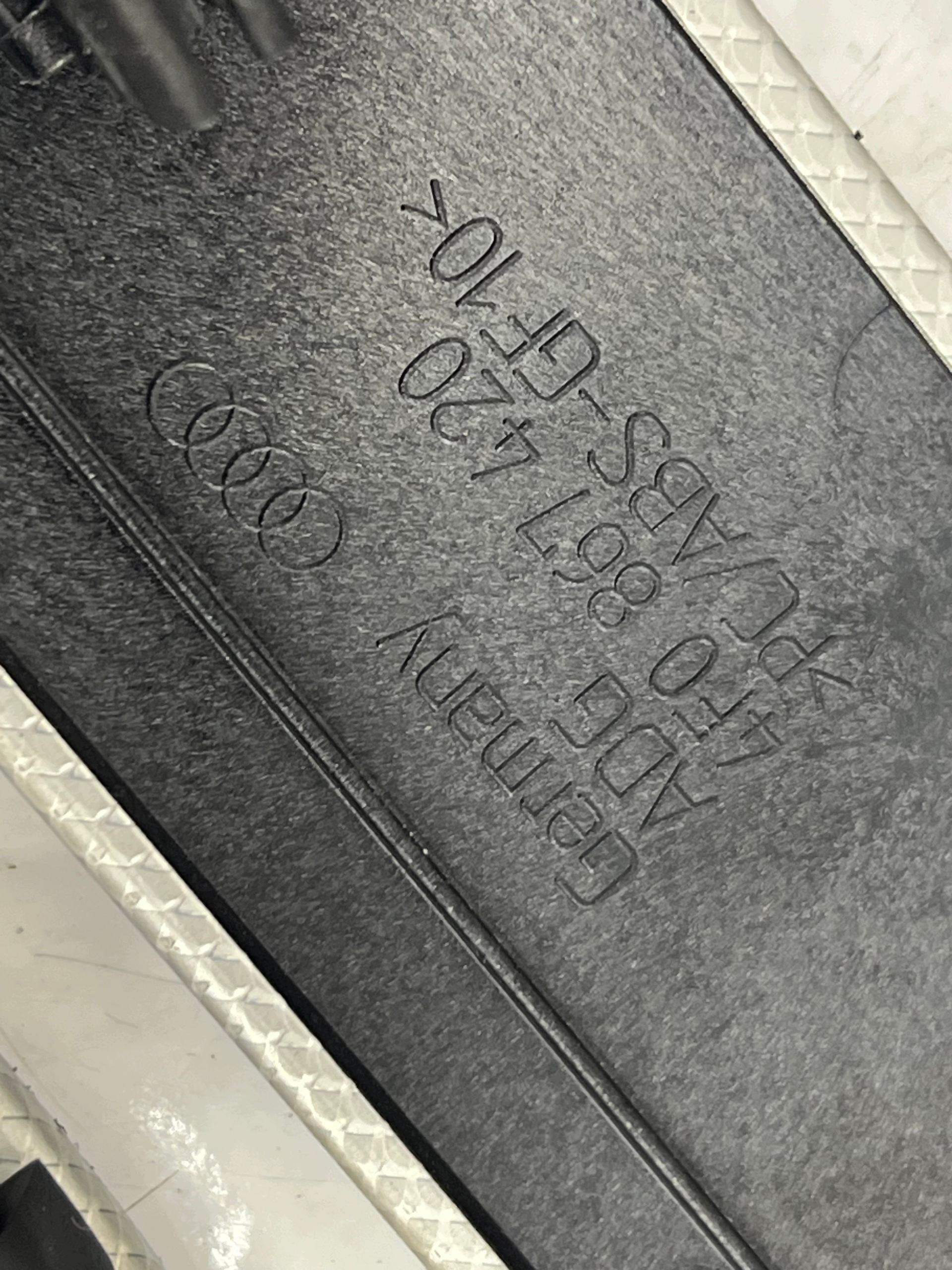 AUDI A6 C6 LIFT DEKOR DEKORY ALUMINIUM 4F1853190