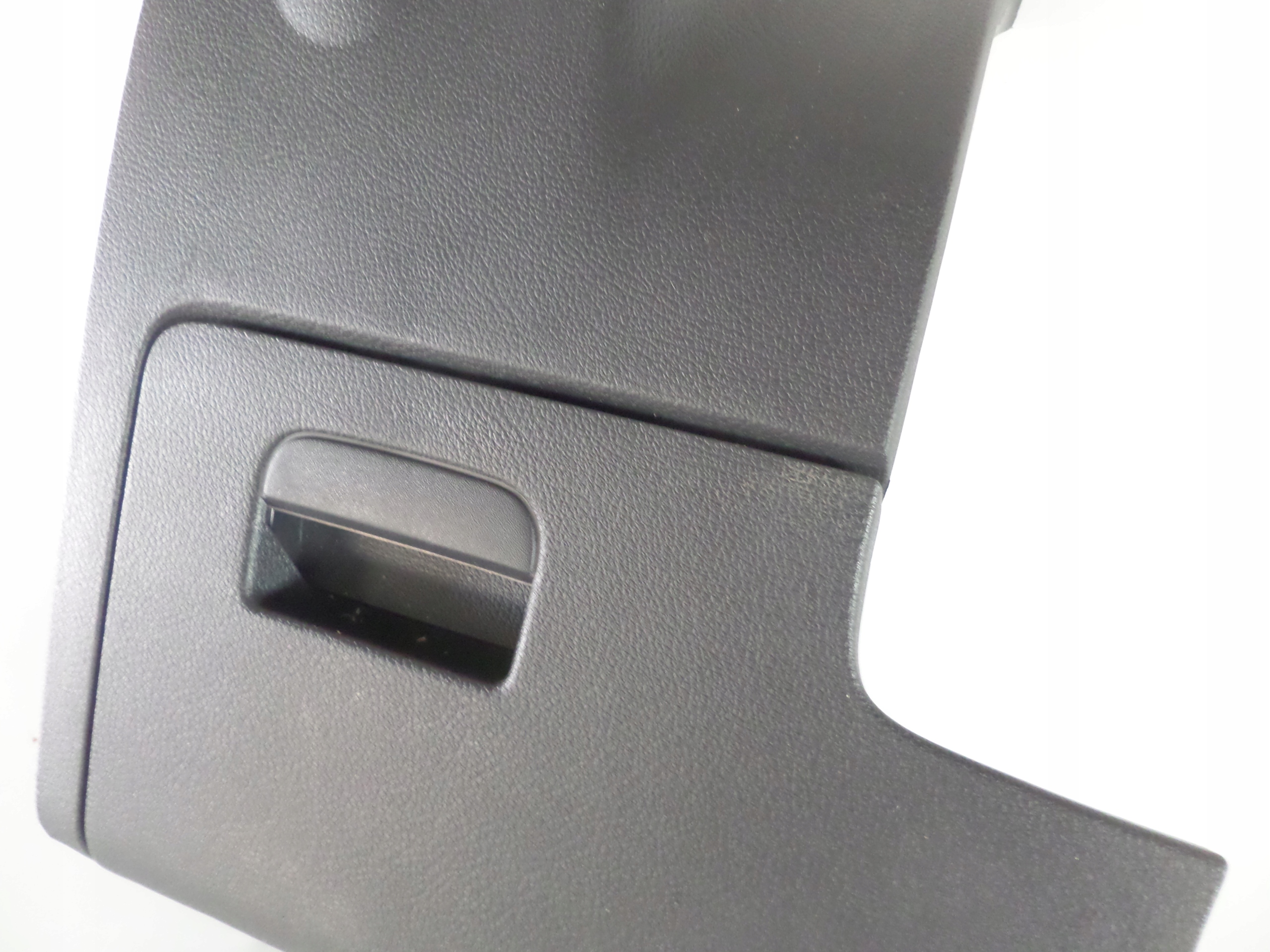 passenger compartment consoles plato left VW TIGUAN 07- GOLF VI