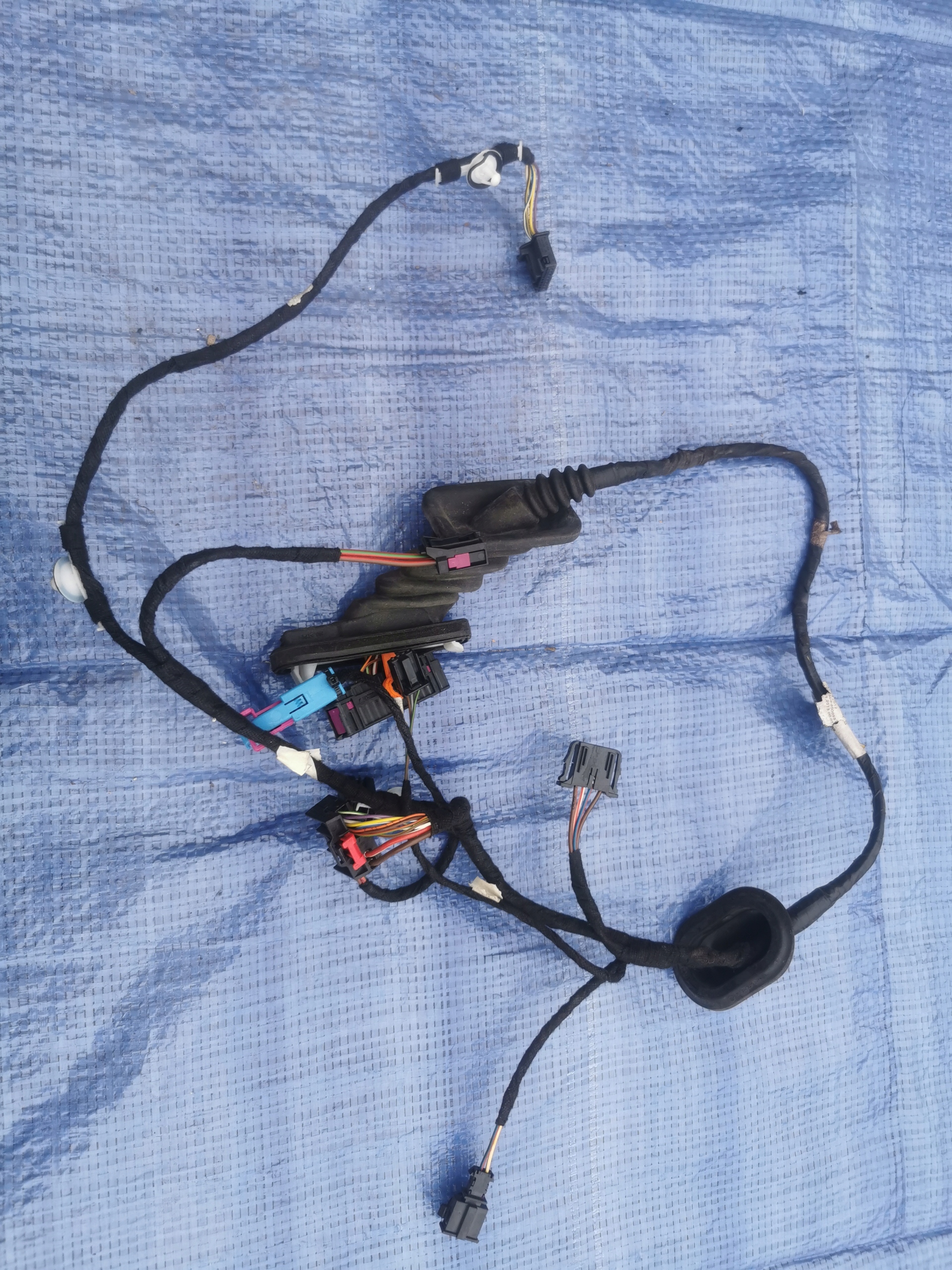 VW SHARAN 7N WIĄZKA DRZWI PRAWY PRZÓD 7N0971120AT