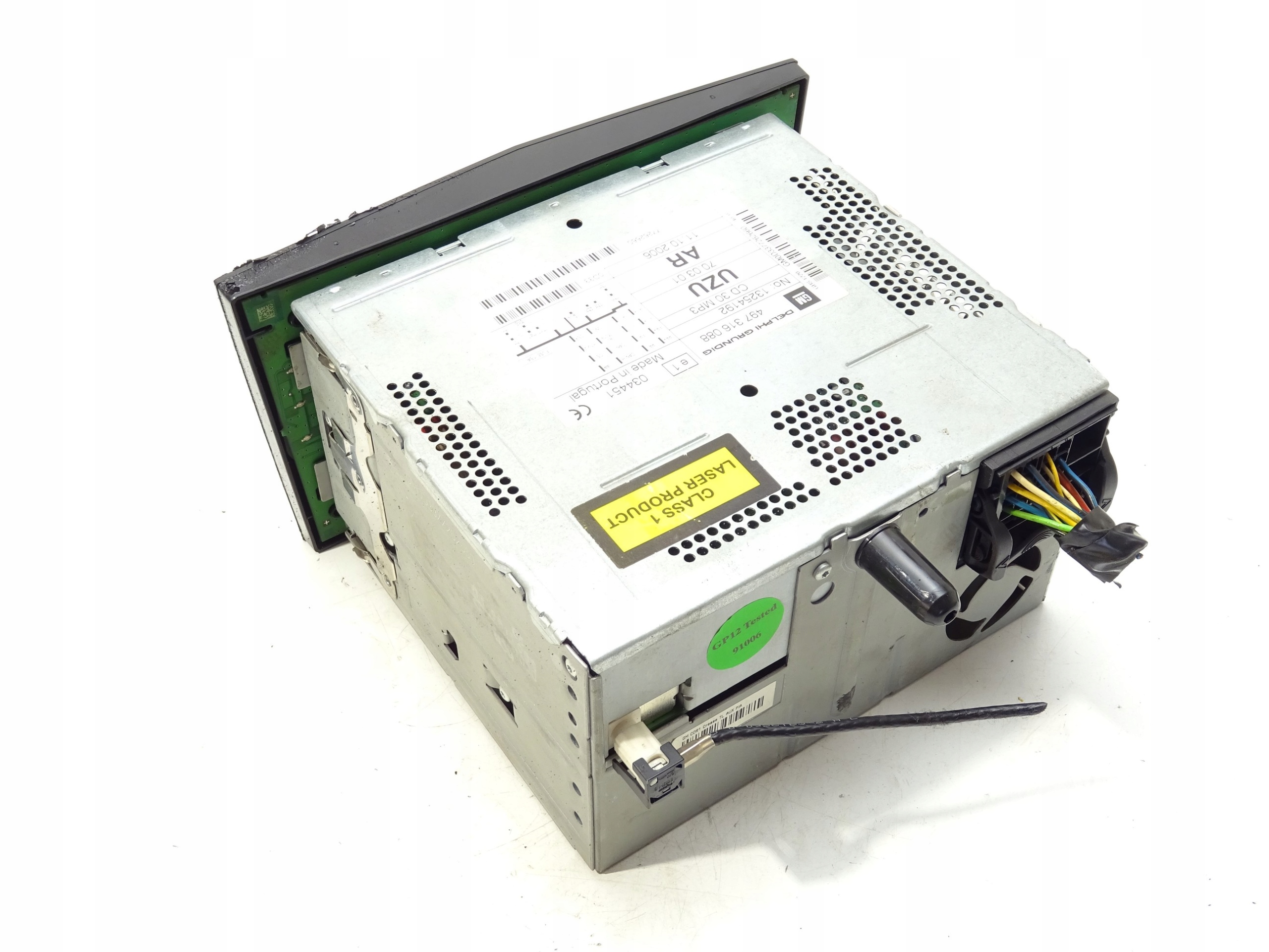 RADIO FABRYCZNE 13254192 UZU/AR OPEL CORSA D