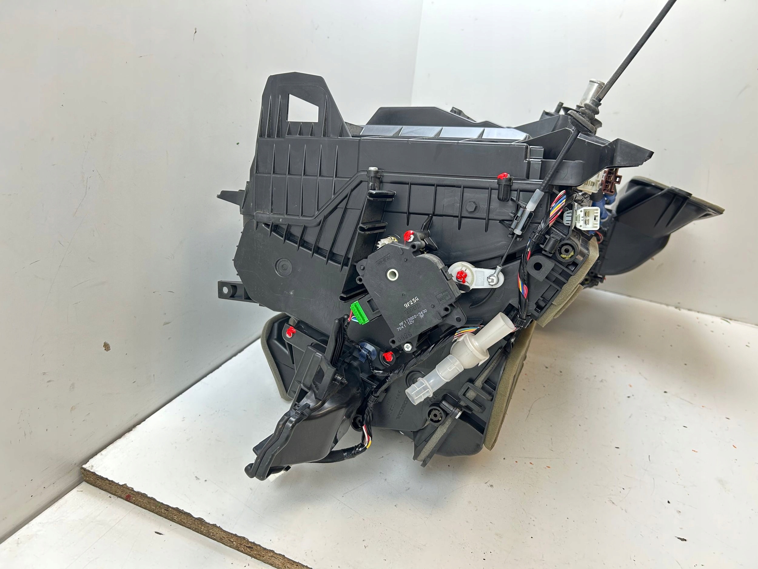 2013 Honda CR-V Группа нагреватель MF4431807112
