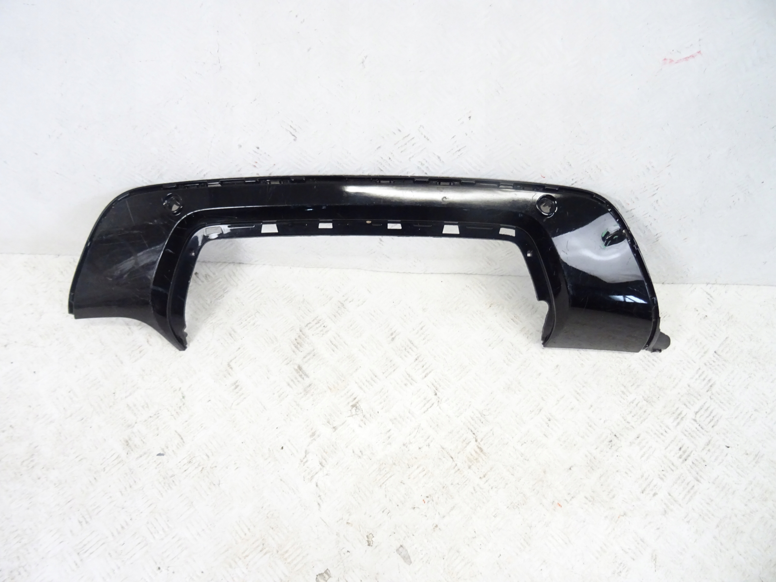 modanatura accessori Paraurti posteriore RANGE ROVER VELAR J8A2-640E80-D