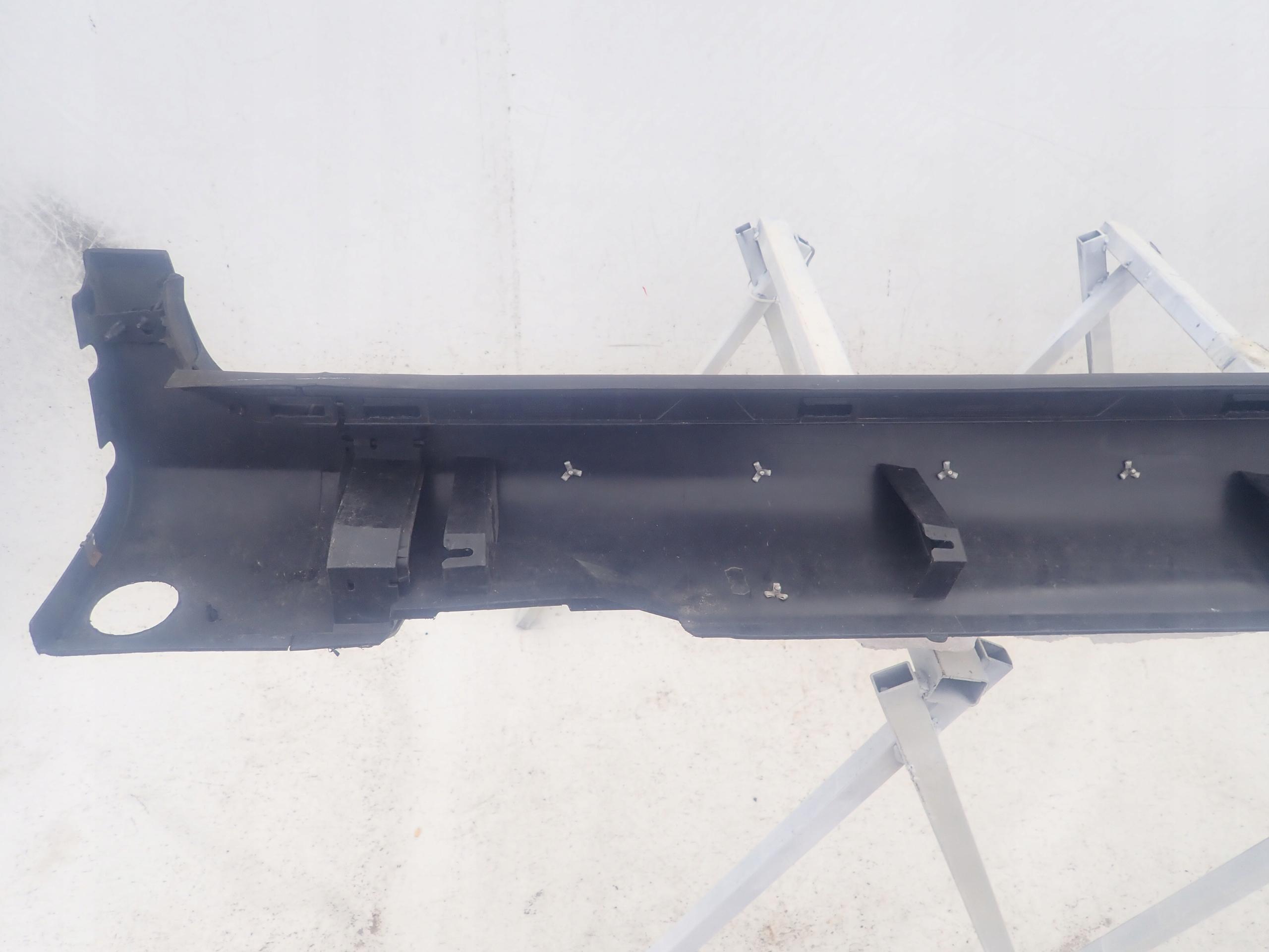 VOLVO XC60 08-17 R-design threshold right moulding right