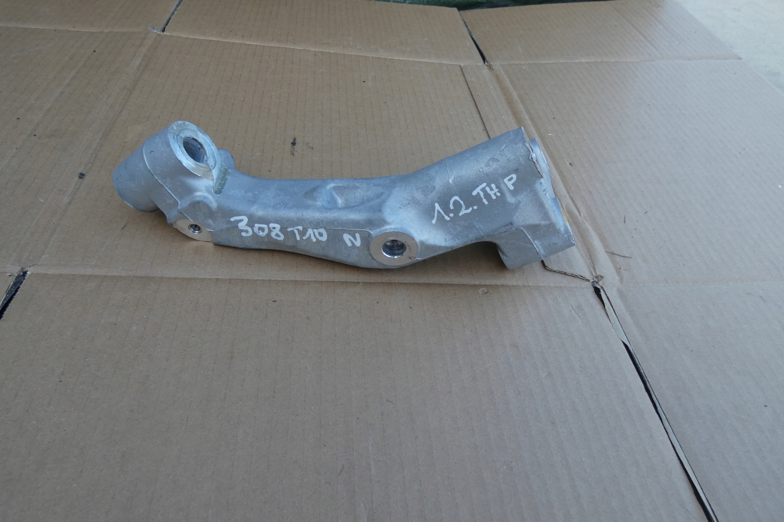support SANEK siders left right front springing PEUGEOT 308 T10