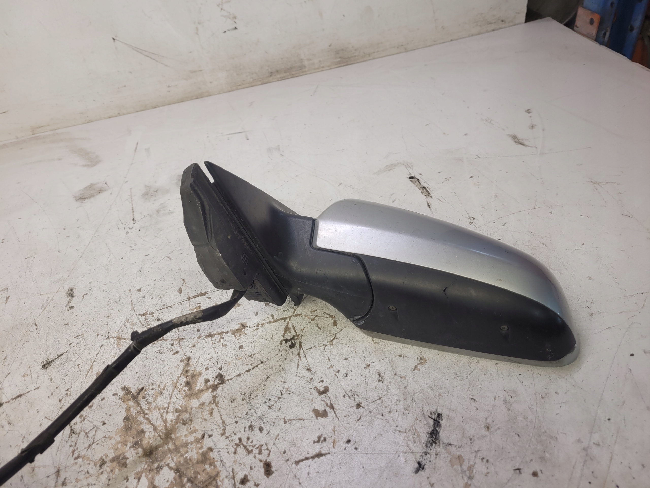 mirror exterior left AUDI A3 8P LY7W EU 9-PIN