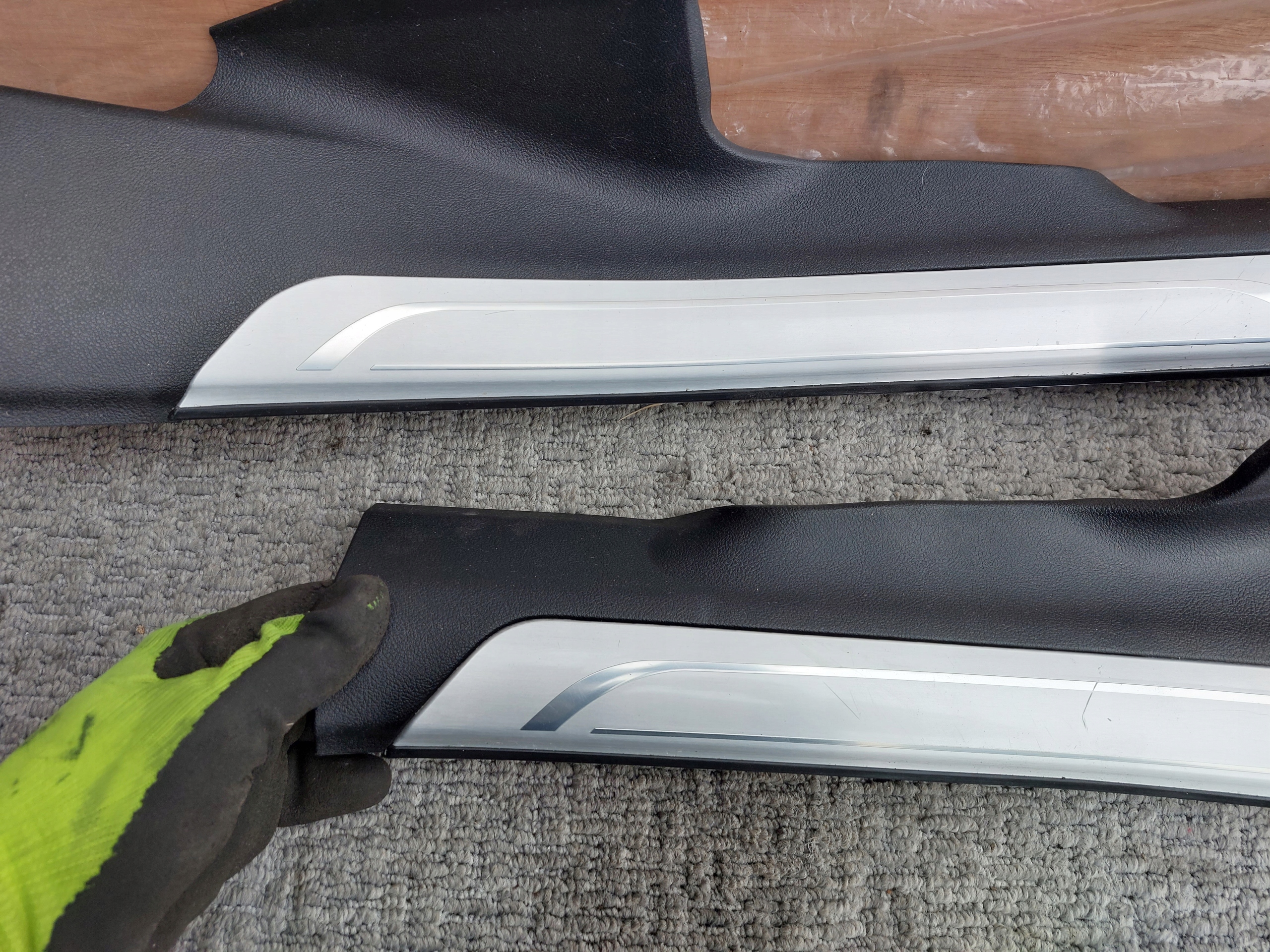 mouldings caps threshold BMW G11 21r