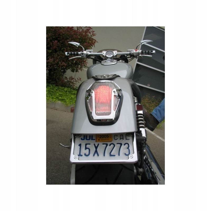 CHROMOWANA OSLONA SWIATLA TYLNEGO HONDA VTX Quality of parts according to GVO P replacement with original quality