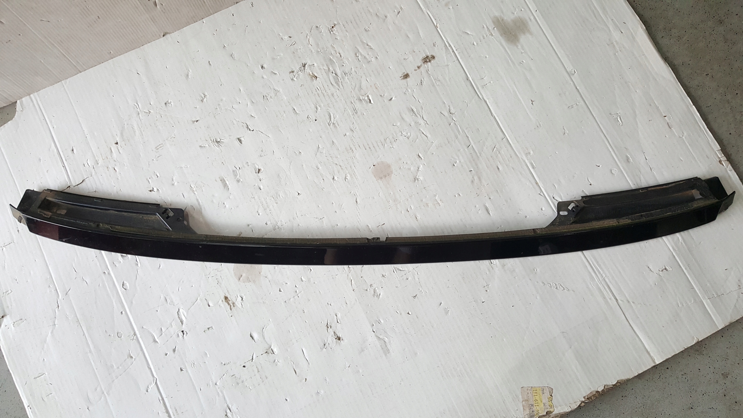 volkswagen oe 3G0827952 спойлер спойл