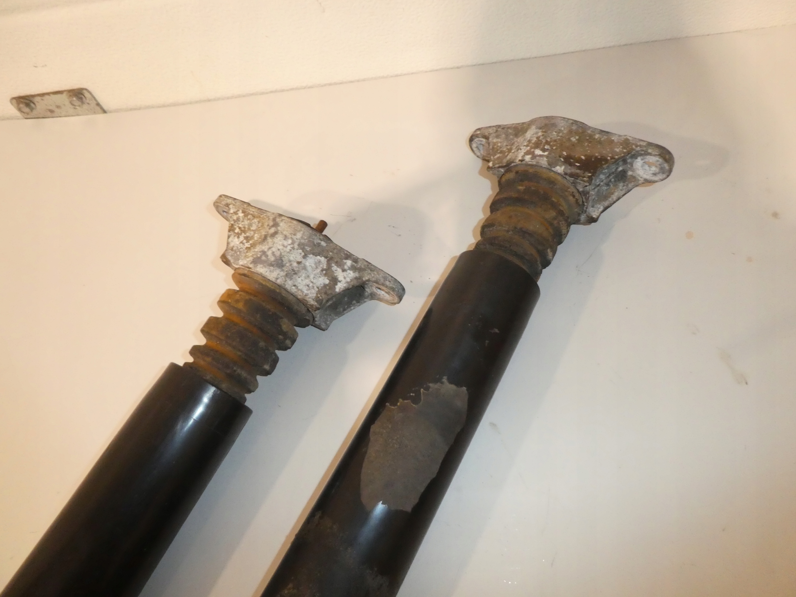 STOSSDÄMPFER HECK MAZDA CX5 CX 5 KA0T28700B