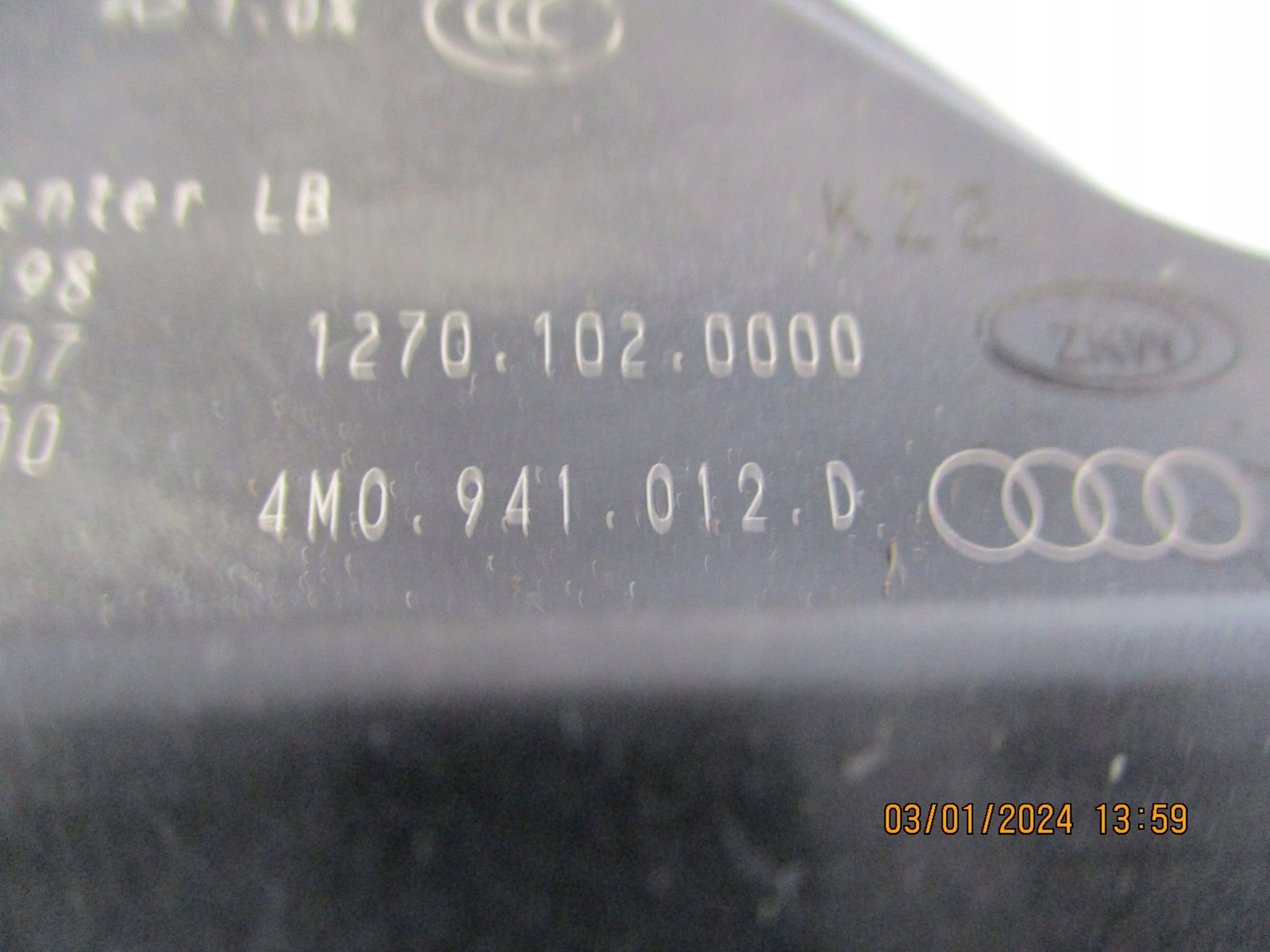 LAMPA PRAWA FULL LED AUDI Q7 4M0941012D Wersja Europejska