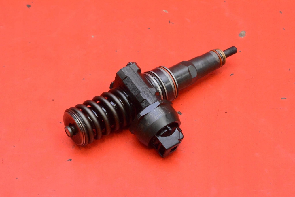 Einspritzdüse Einspritzdüse 038130073AQ VW GOLF 4 IV 1.9 TDI 101 KM 97-06