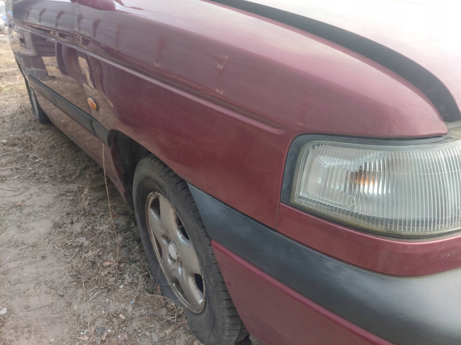 комплектный перед mazda MPV и FL