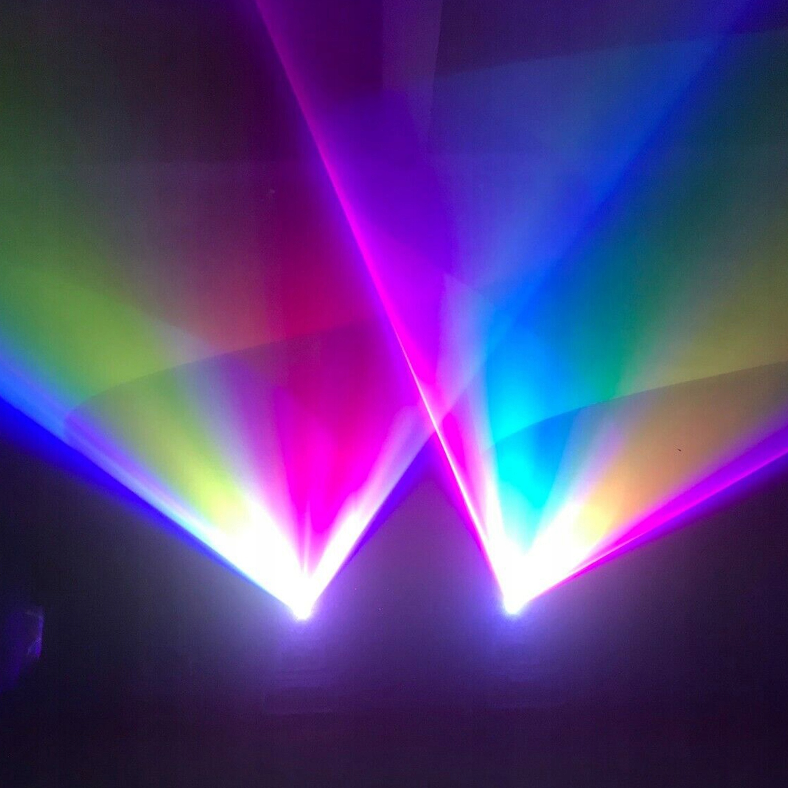 LASERY ŚWIATŁO NA SPRZĘT ESTRADOWY PEŁNY KOLOR 6W Model J23112301-EU