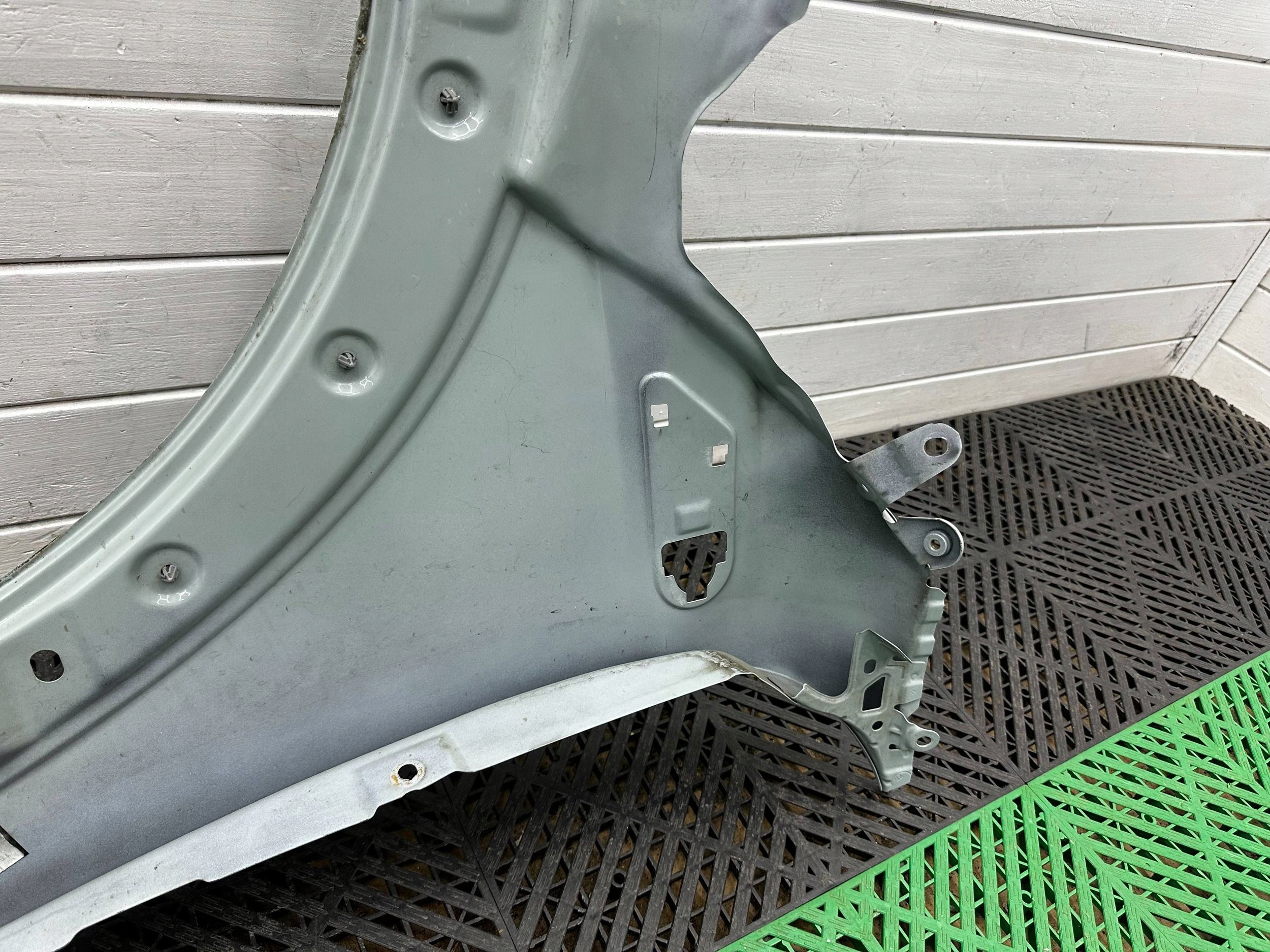 fender front side right Mini One - Cooper R56 2754726