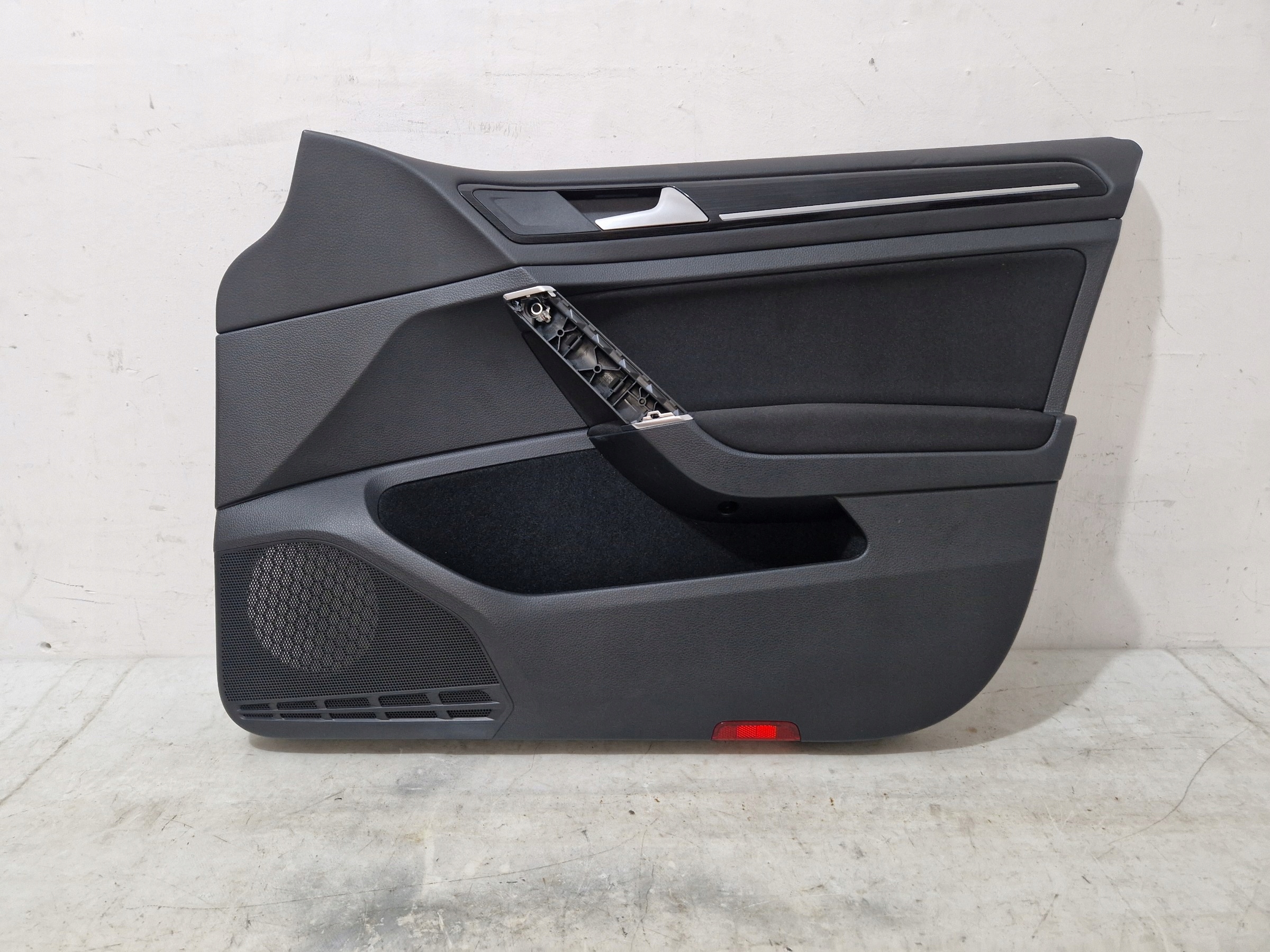 VW GOLF 7 VII upholstery door front right side EU 5G4868110B