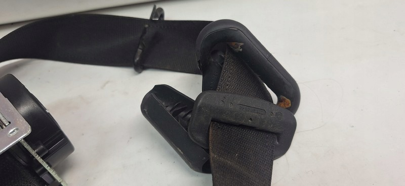 seat belt right front OPEL ASTRA H 602143100