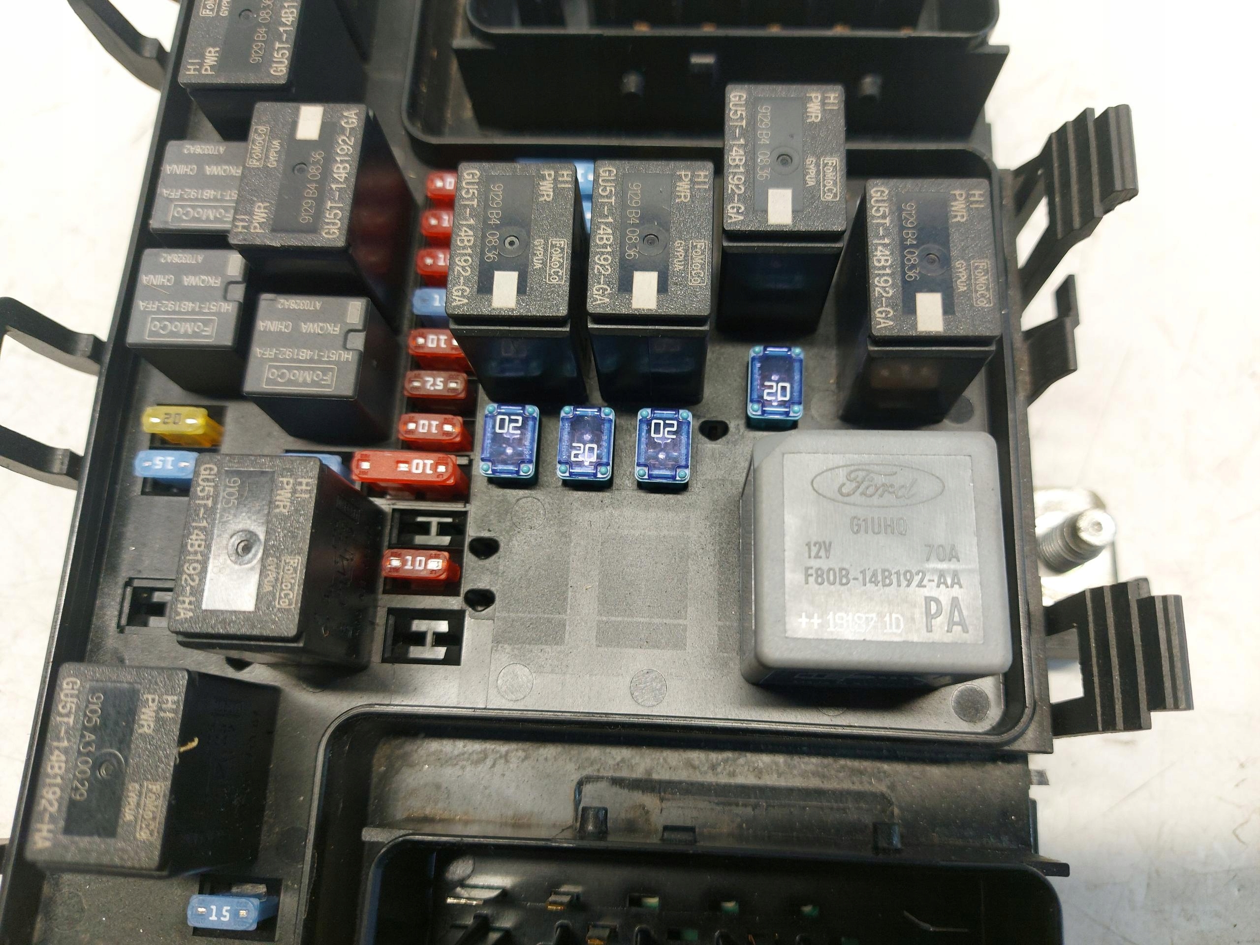 FORD RANGER IV LIFT SKRZYNKA BEZPIECZNIKÓW JB3T-14D068-EB Producent części Ford OE