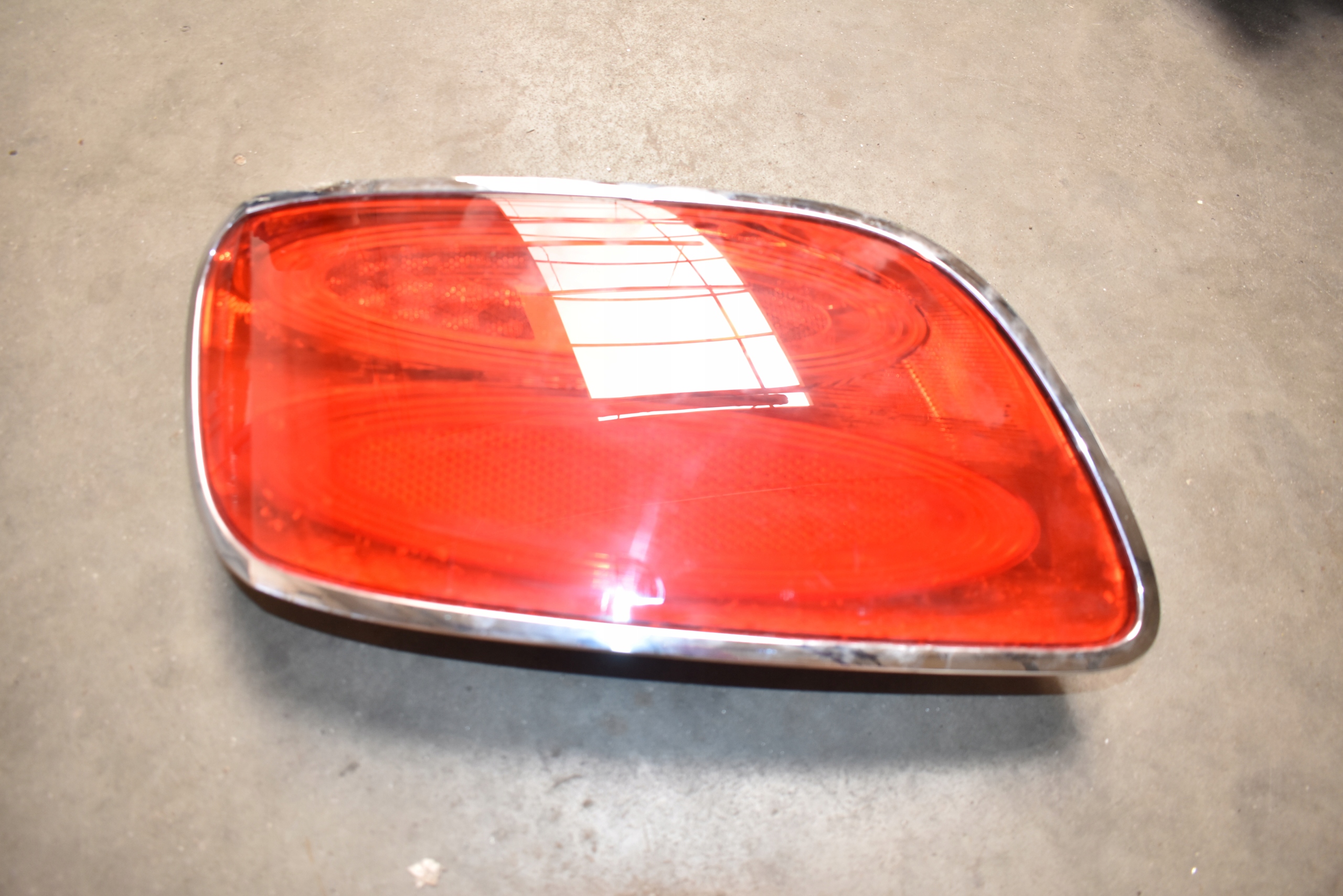 light rear part rear left BENTLEY GT LIFT 1