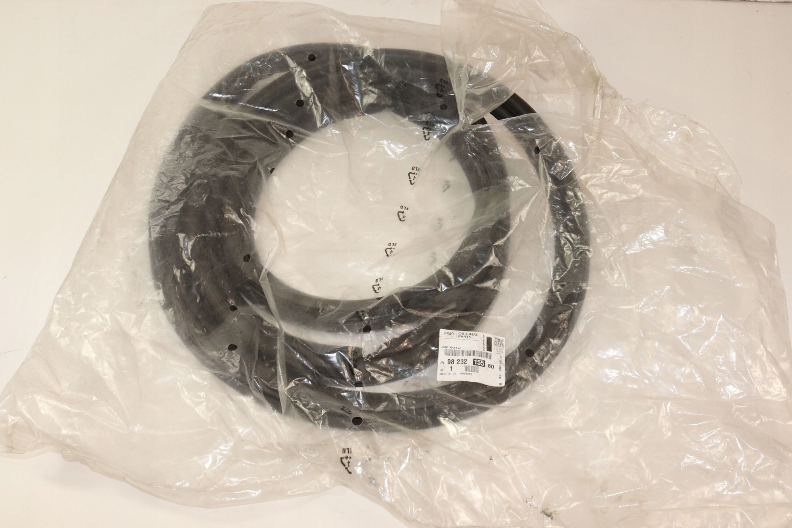 OPEL CORSA F USZCZELKA KLAPY BAGAŻNIKA NOWA