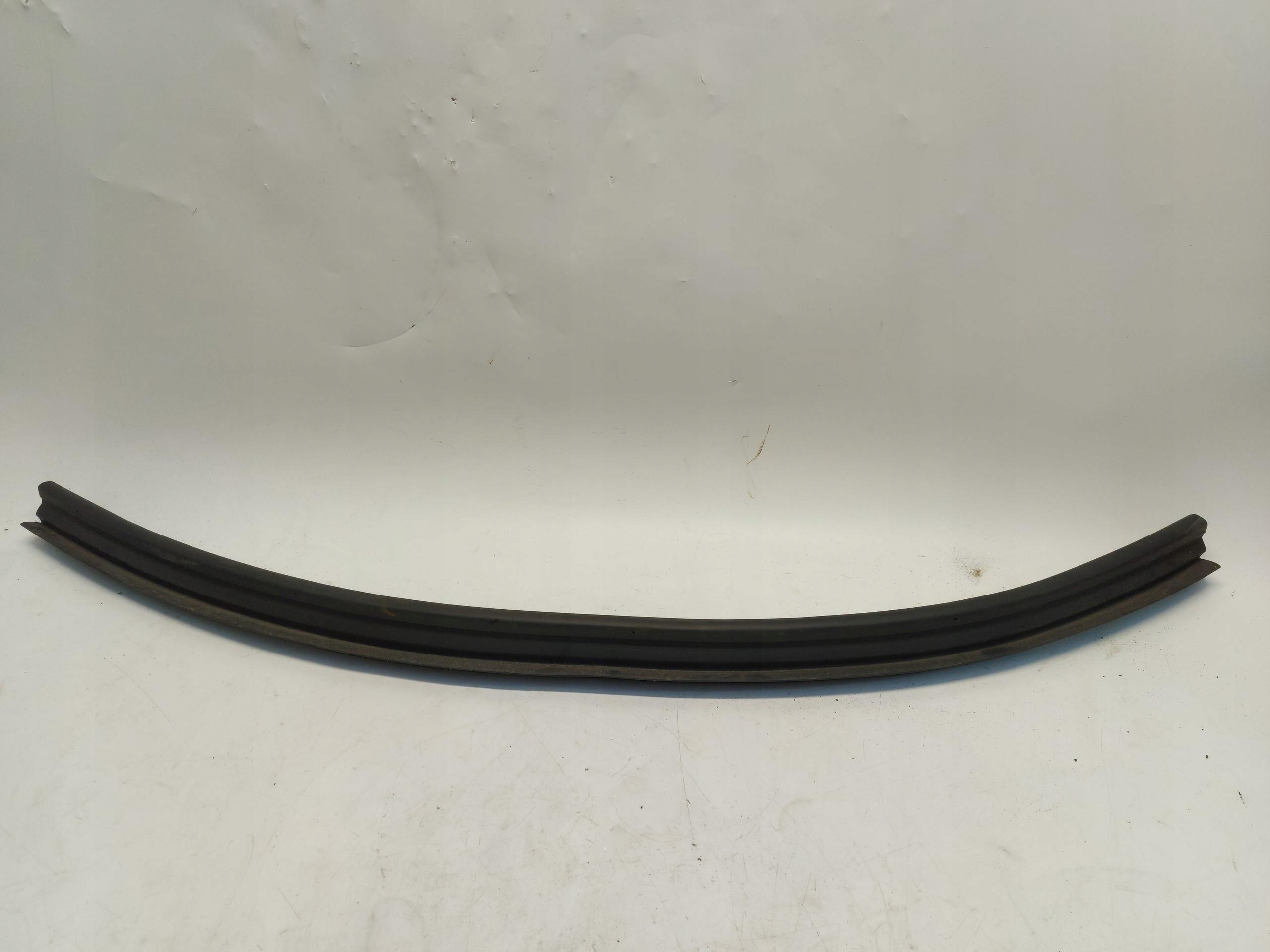 Renault Arkana, RS-Line Joint Sous vitre