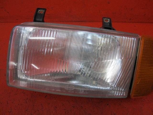 VW VOLKSWAGEN TRANSPORTER T4 light REFLEKTOR indicator left front EU