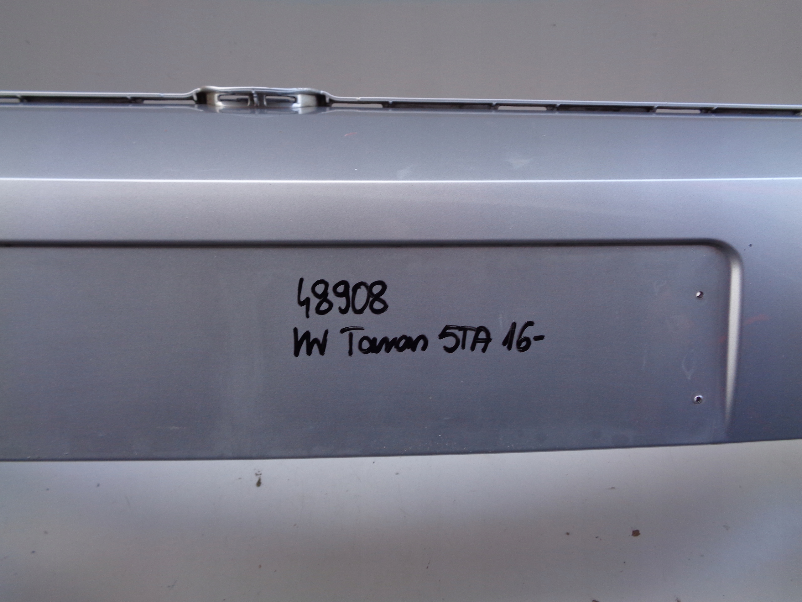 Frontstoßstange VW TOURAN 5TA 16- NR 48908
