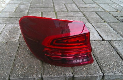 LAMPA LEWY TYŁ KIA CEED III 18- LED KOMBI ORYGINAŁ 92401J7150