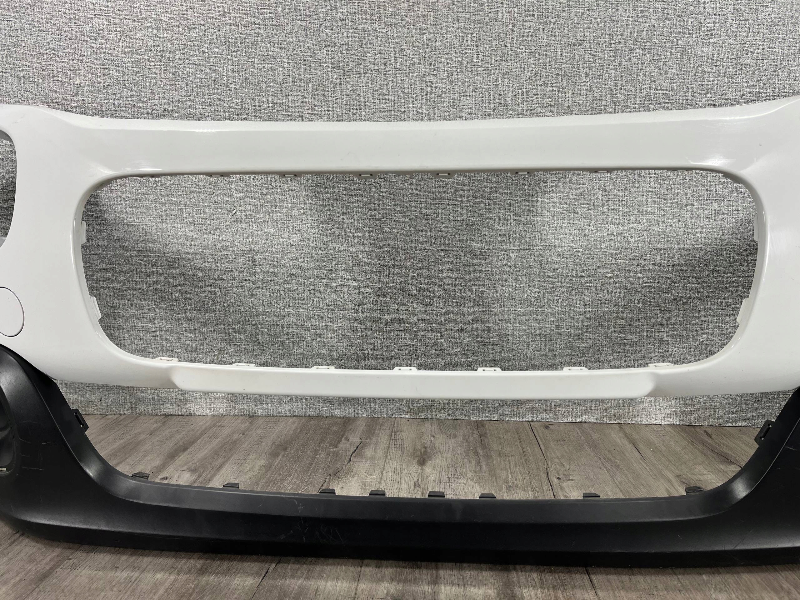 CITROEN C3 III 2016 - 2020 bumper front 9813378877