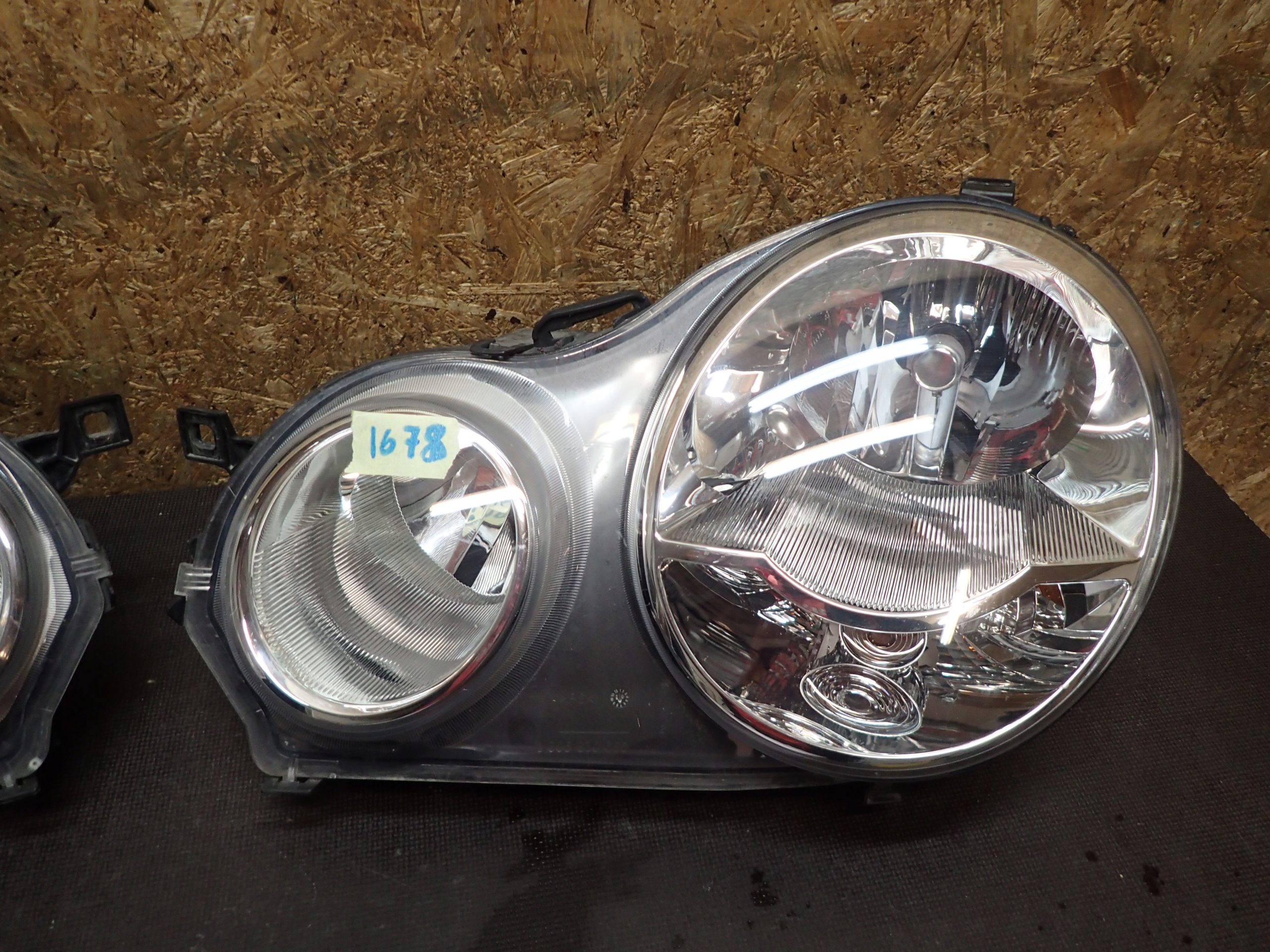 light lights front VW POLO 02-05 6Q1941007M