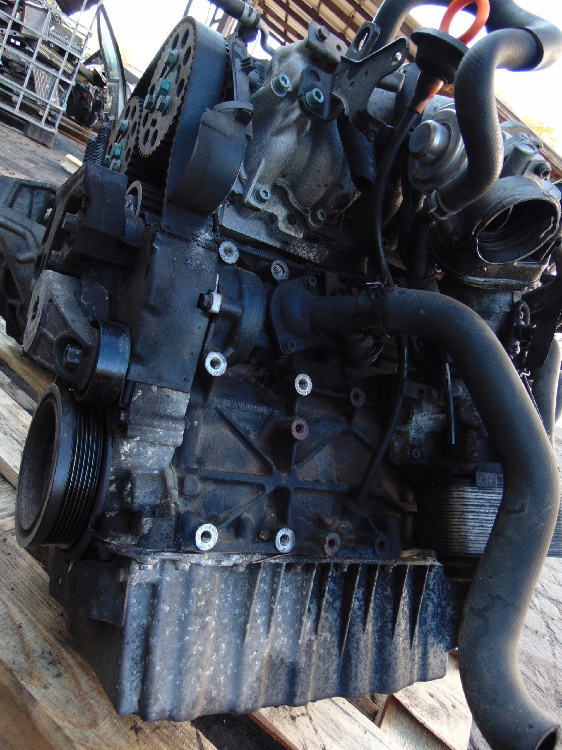 Двигатель mitsubishi GRANDIS 2.0 B012063 европа