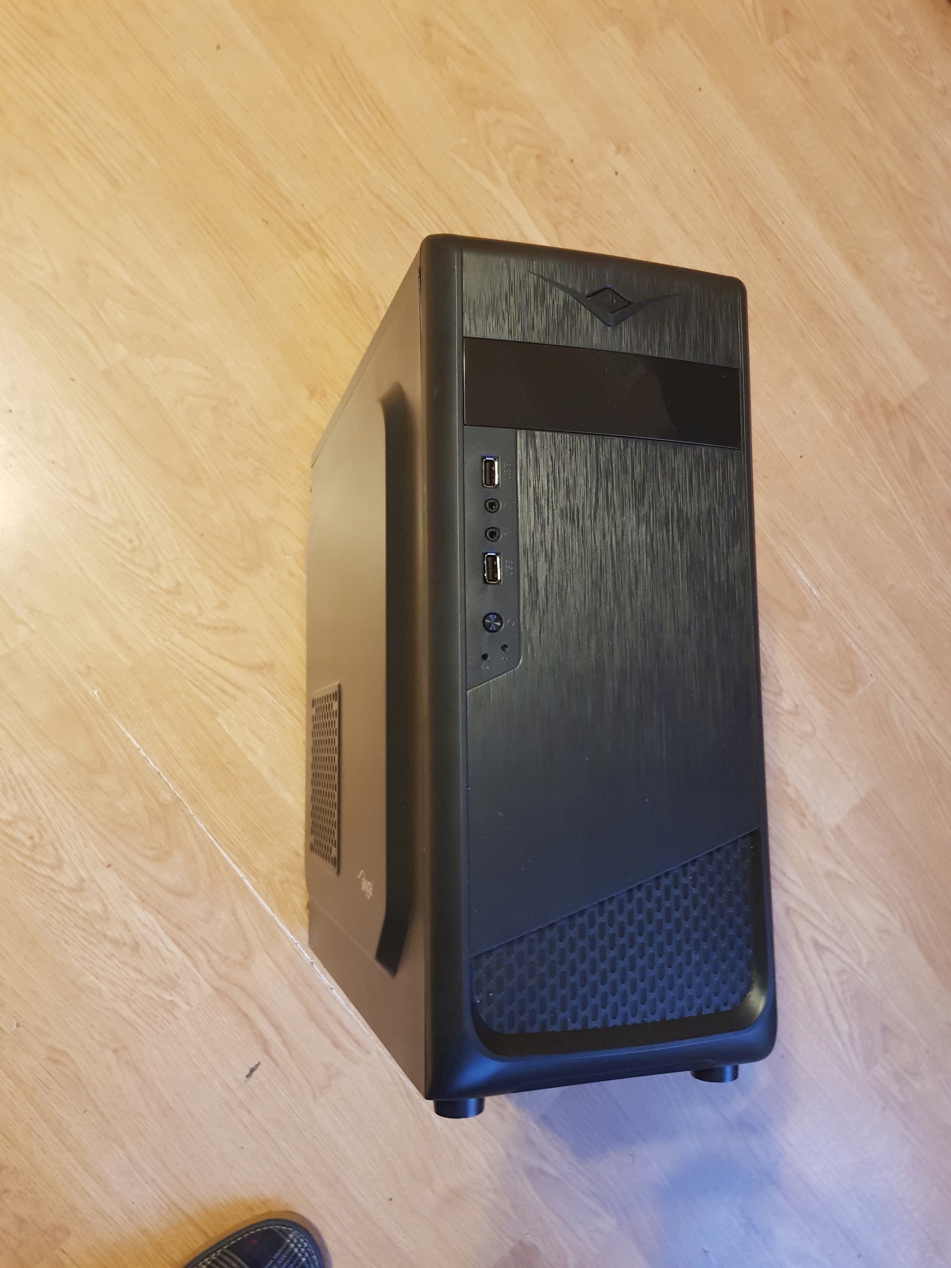 たまねぎ i7 SSD256GB+750GB r9 270 たまねぎ i7 SSD256GB+750GB r9 270 ゲーミングPCフルセット i7