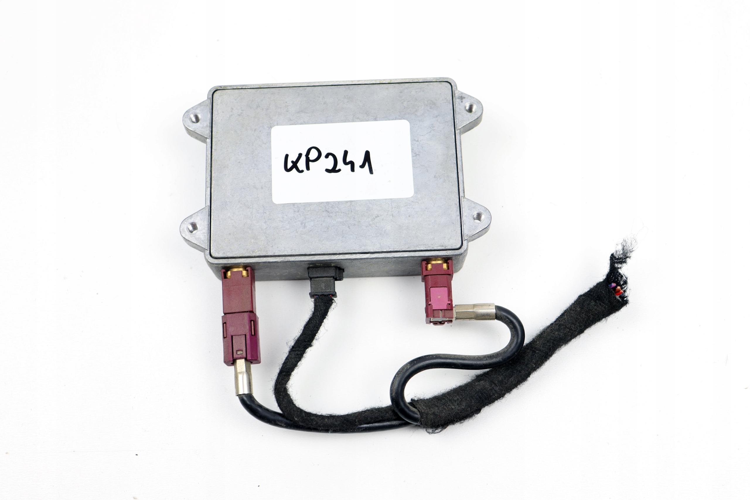 AUDI A4 B6 B7 module antenna amplifier 8E0035456