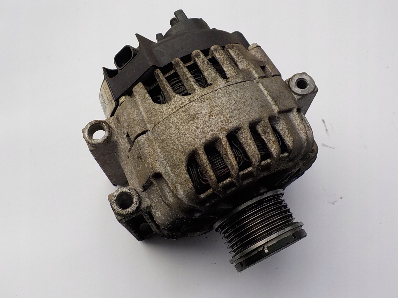 OPEL ASTRA J 1.3 CDTI alternator TG12C105