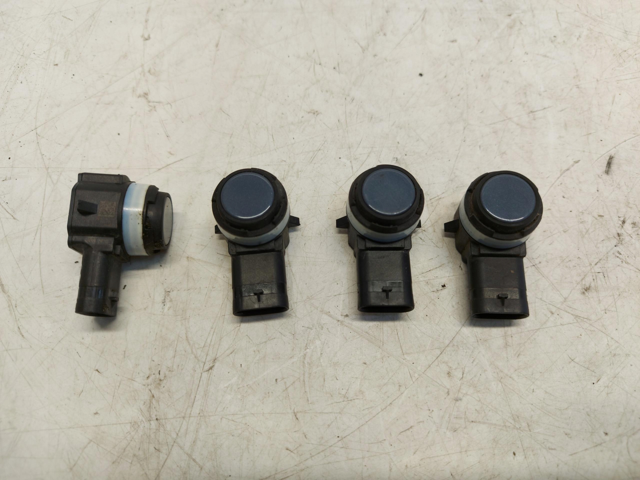 BMW U06 220d Sensor Parken 5A179B1