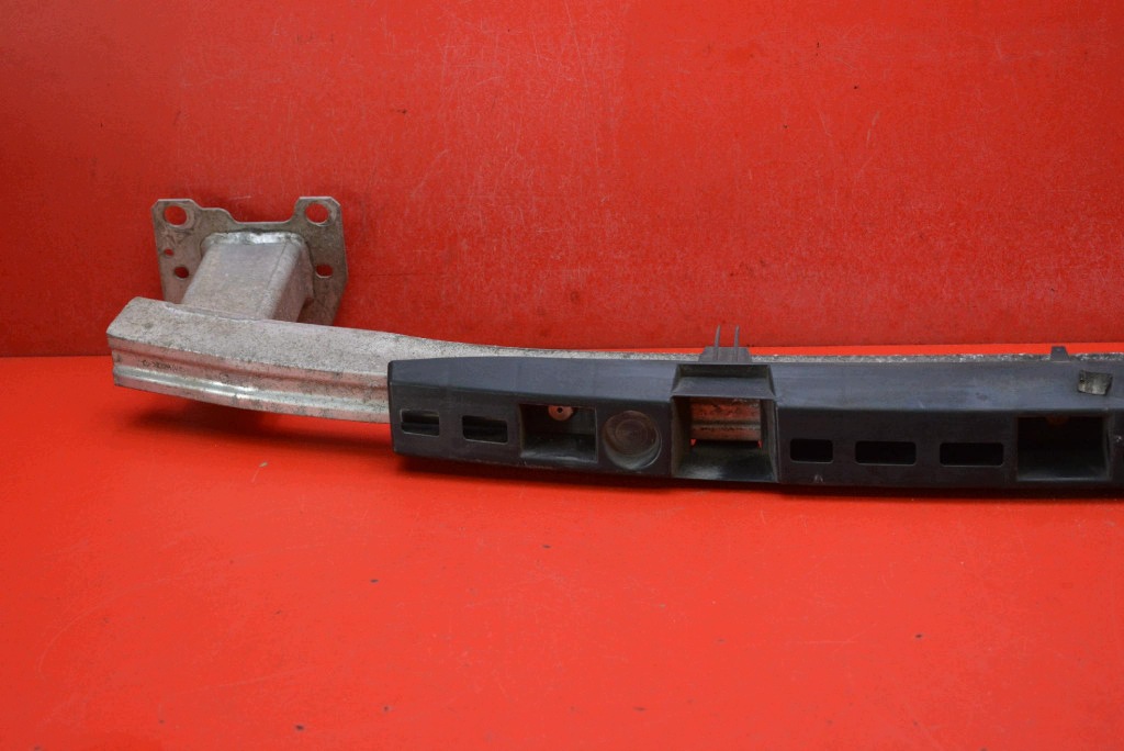 bumper support rear part rear pillar RENAULT MEGANE 3 III KOMBI 08-12