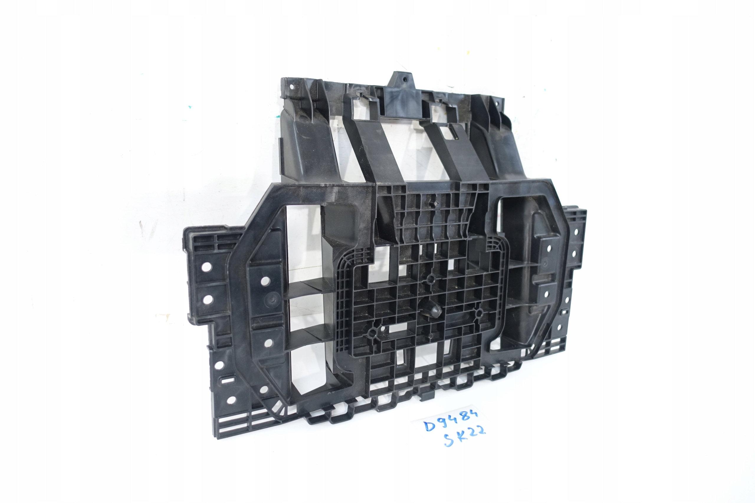 VW CRAFTER II 16- 7C0867378B Support plaque PANELU Paire phares Ciel de toit