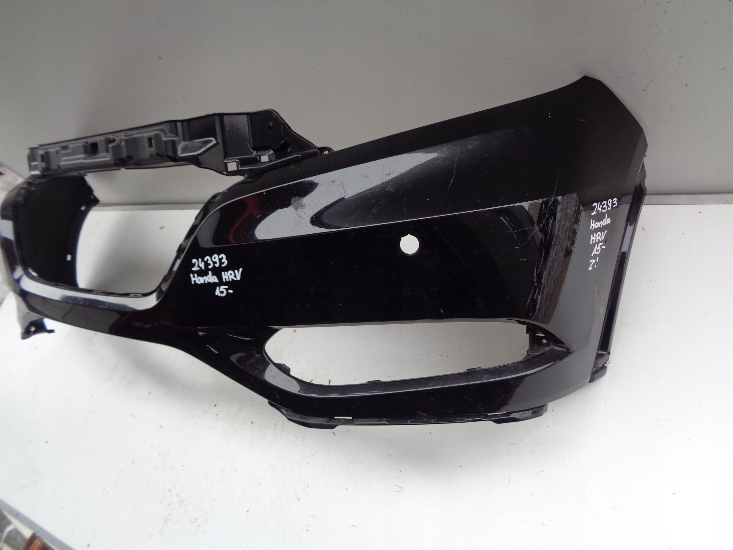 front bumper HONDA HRV 15- NR 24393