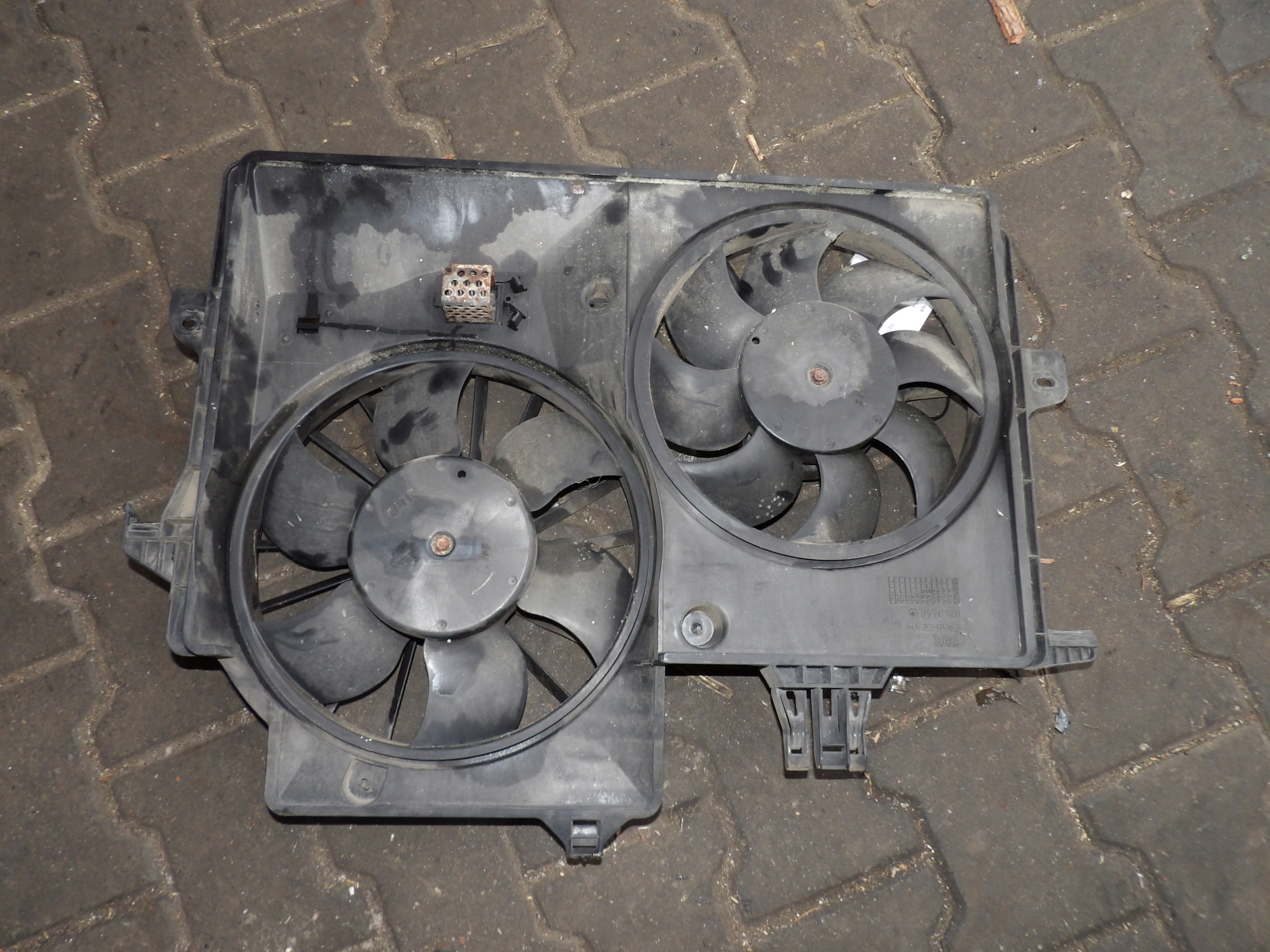 Opel Meriva e Ventola radiatore 1,7DTI 52401246