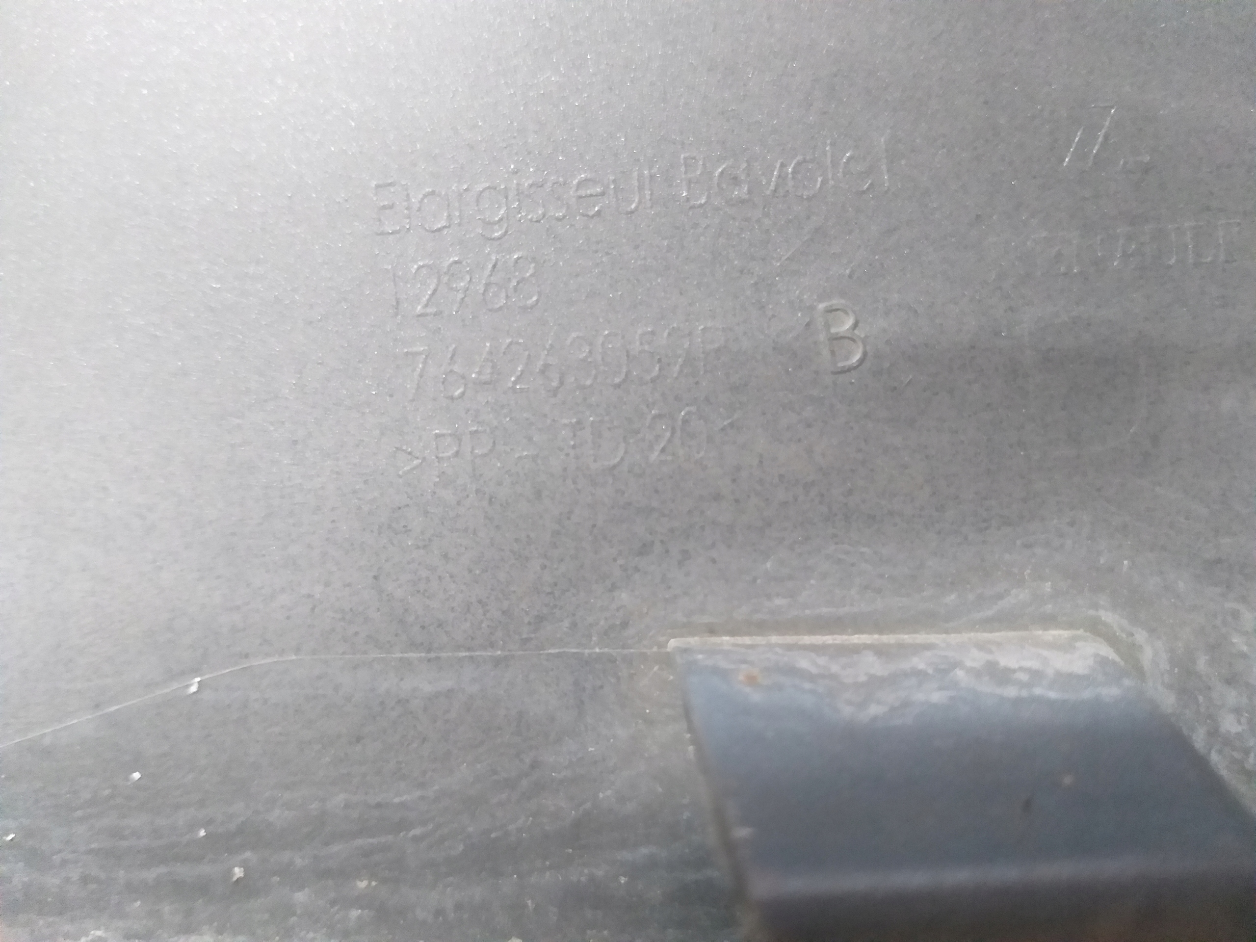 threshold moulding threshold cap right RENAULT ZOE 764263059R