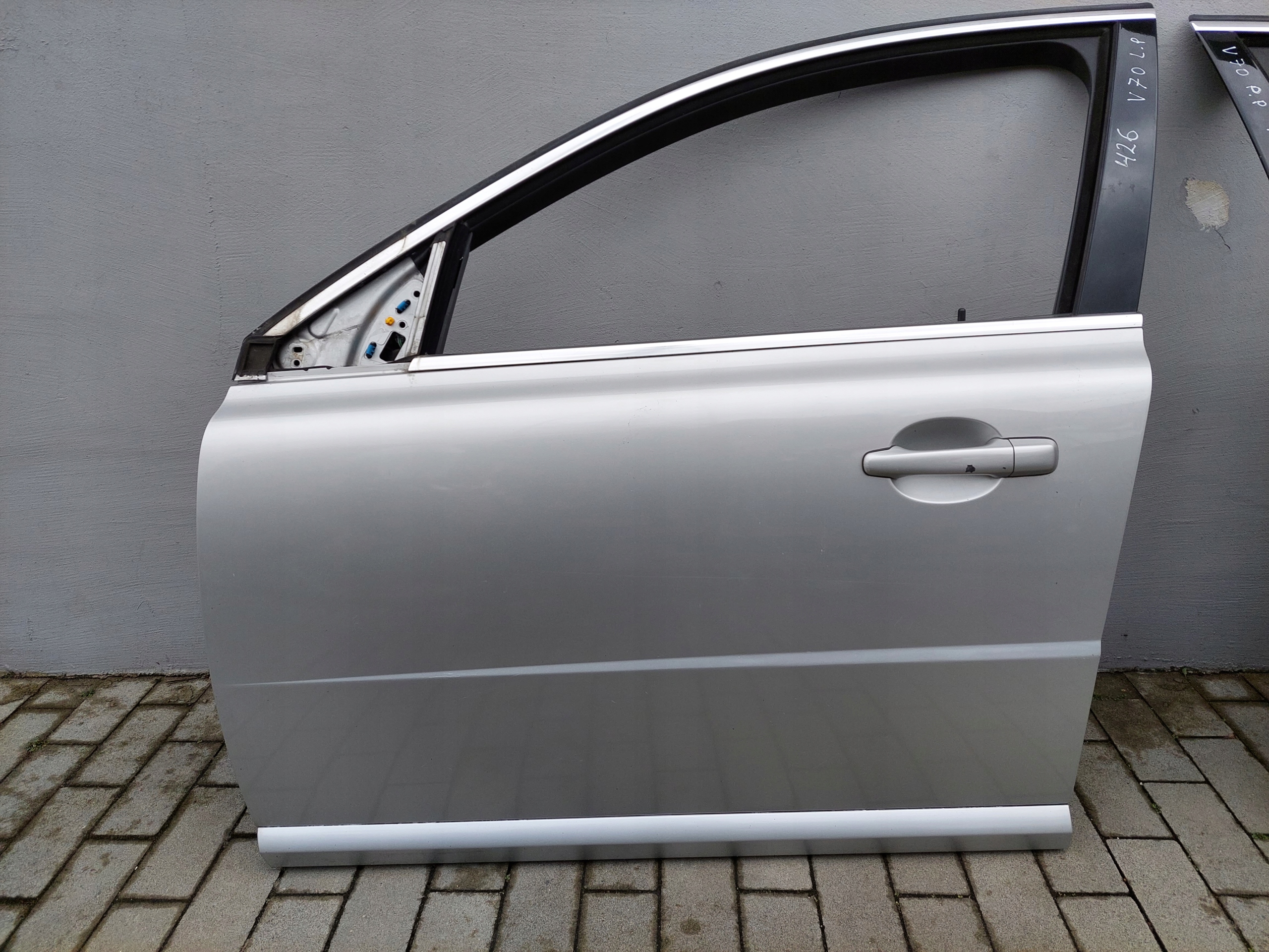 door front right left VOLVO V70 III S80 II 426-26