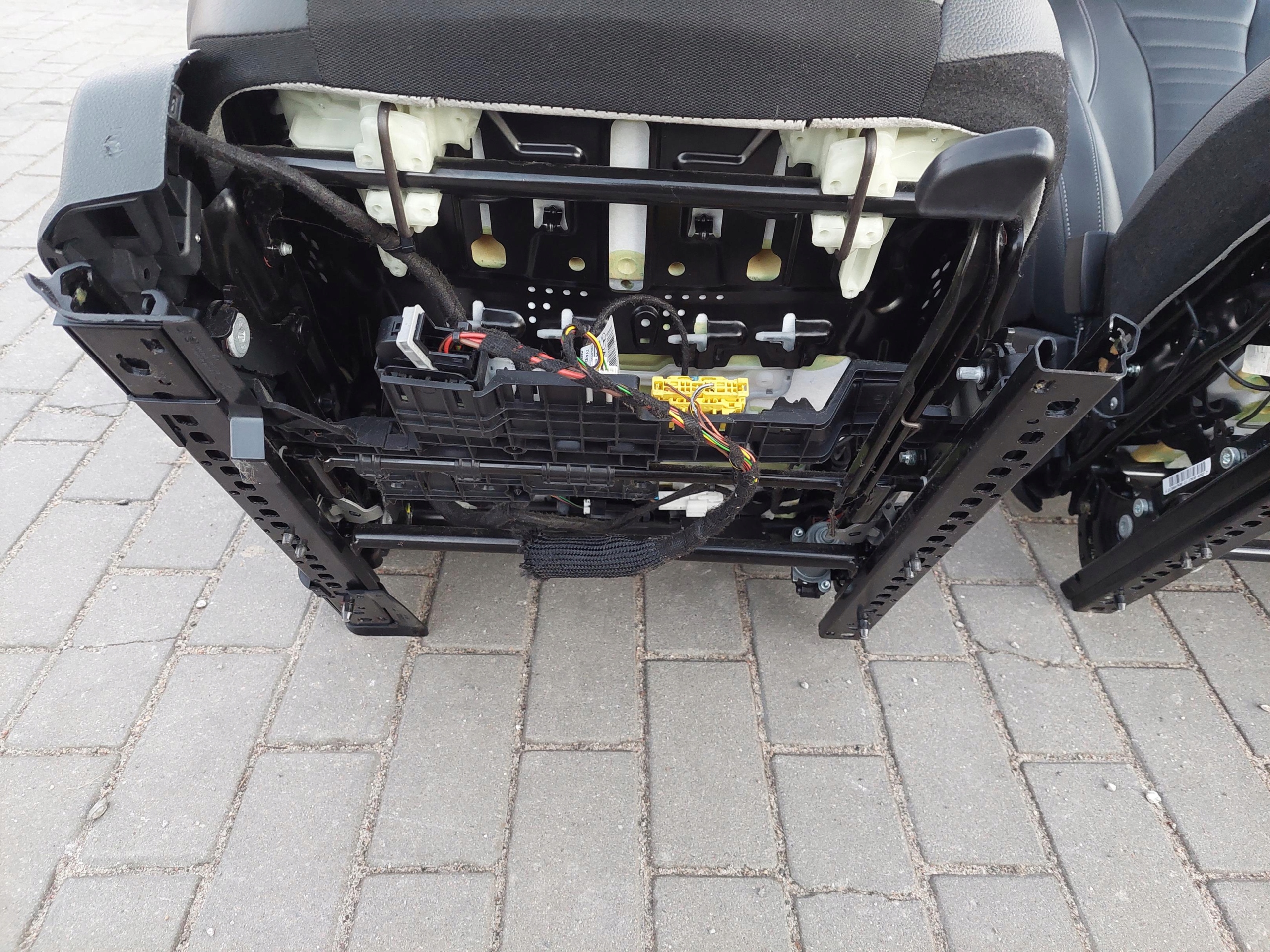 seat front front right + airbag MERCEDES E W213 S213