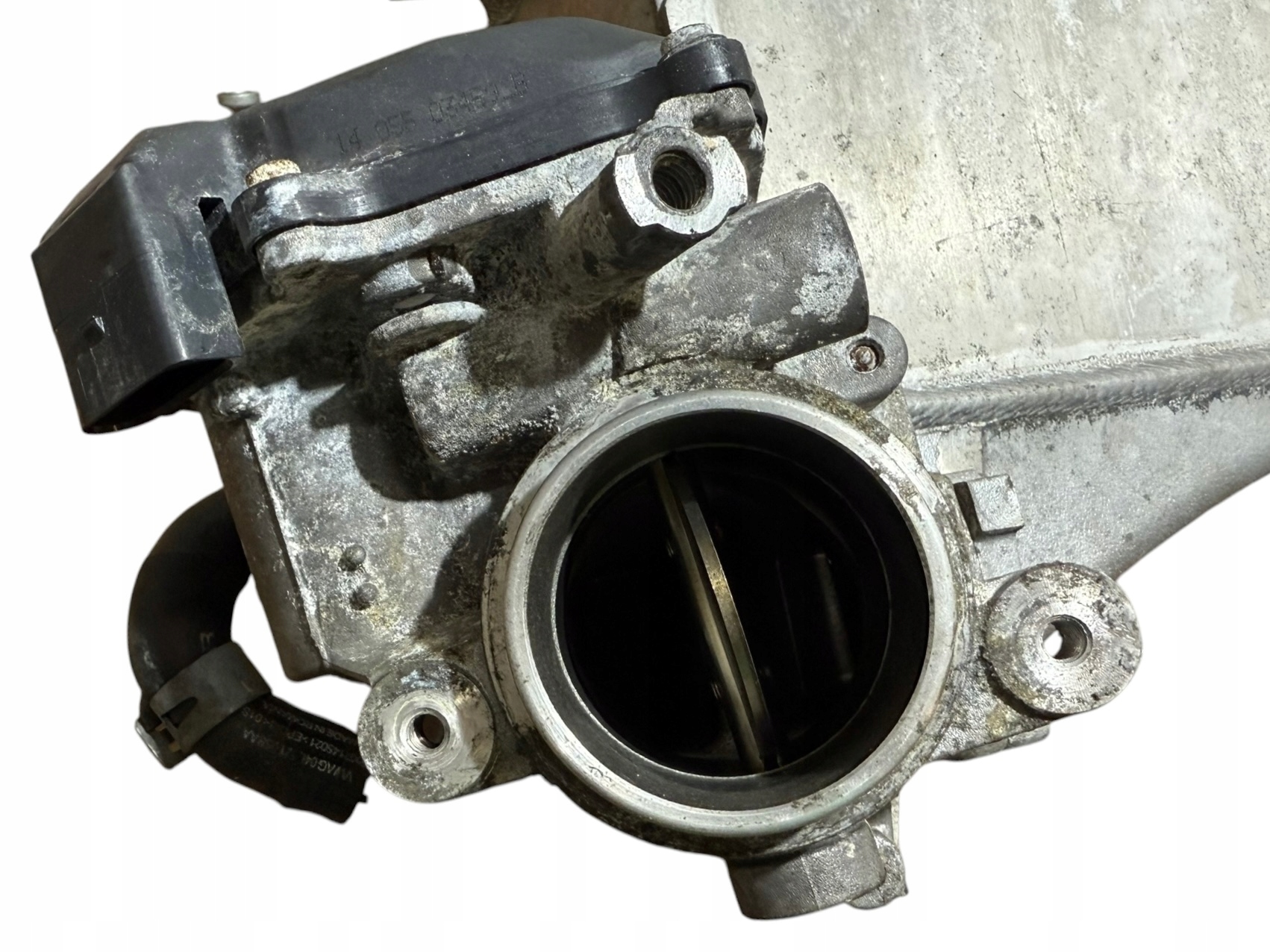 intake manifold intercooler radiator throttle flap AUDI A3 8V 1.6 TDI CLH