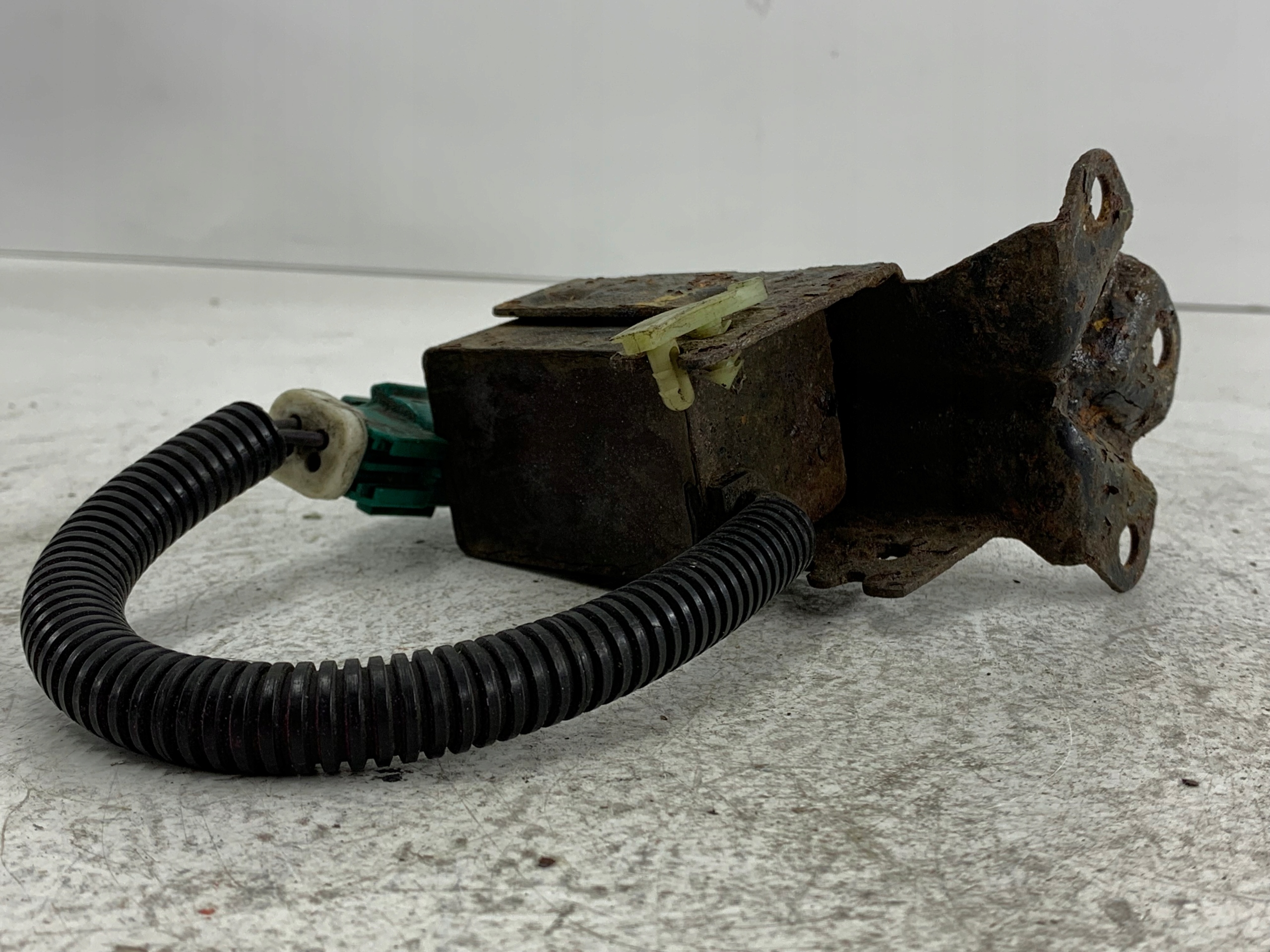 FORD LINCOLN crashsensor drucksensor F5VB-14B004-AD