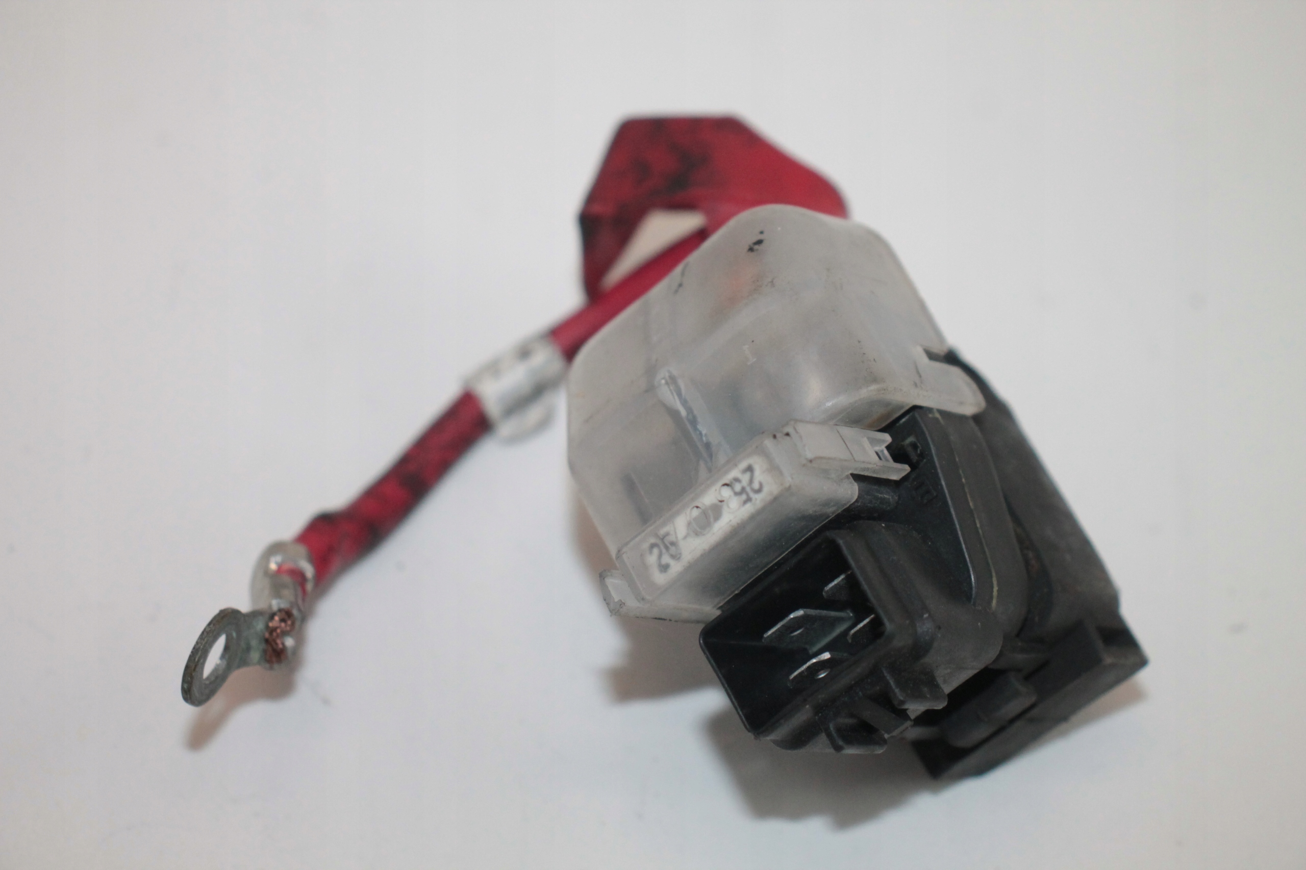 TRIUMPH SPRINT ST 1050 PRZEKAŹNIK ROZRUSZNIKA