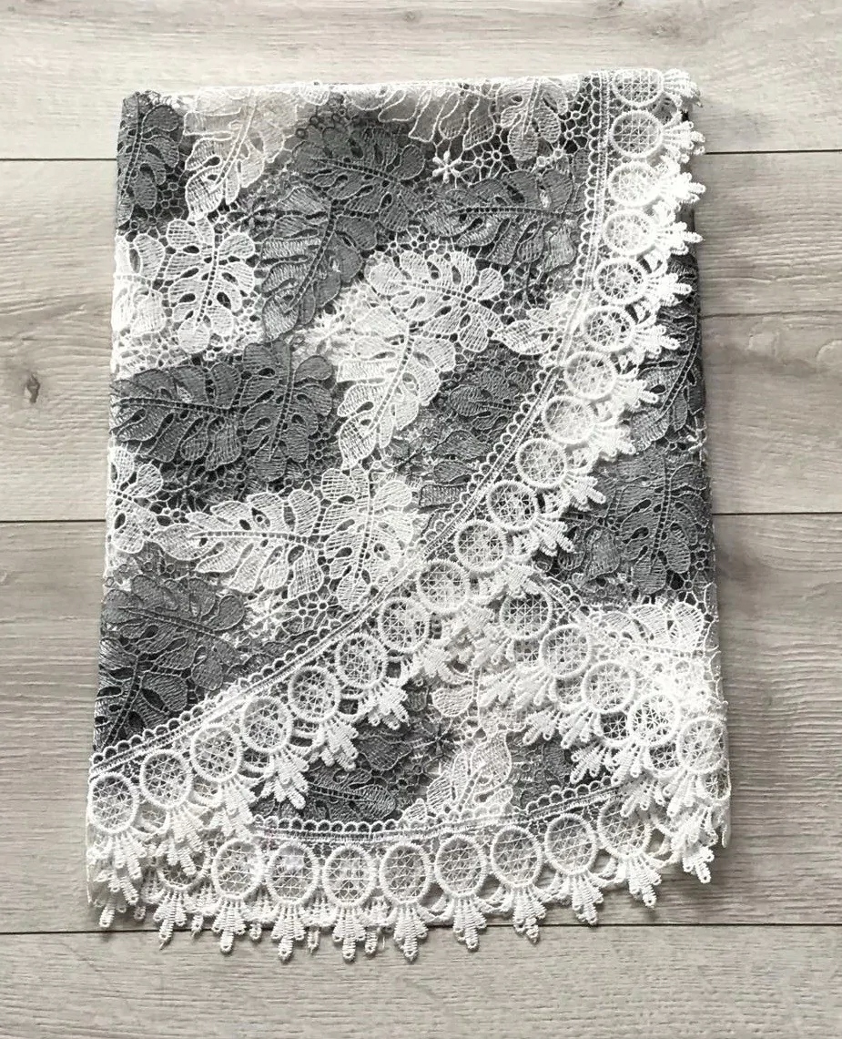 Obrus Okrągły Biało Szary Cały Koronkowy 150cm