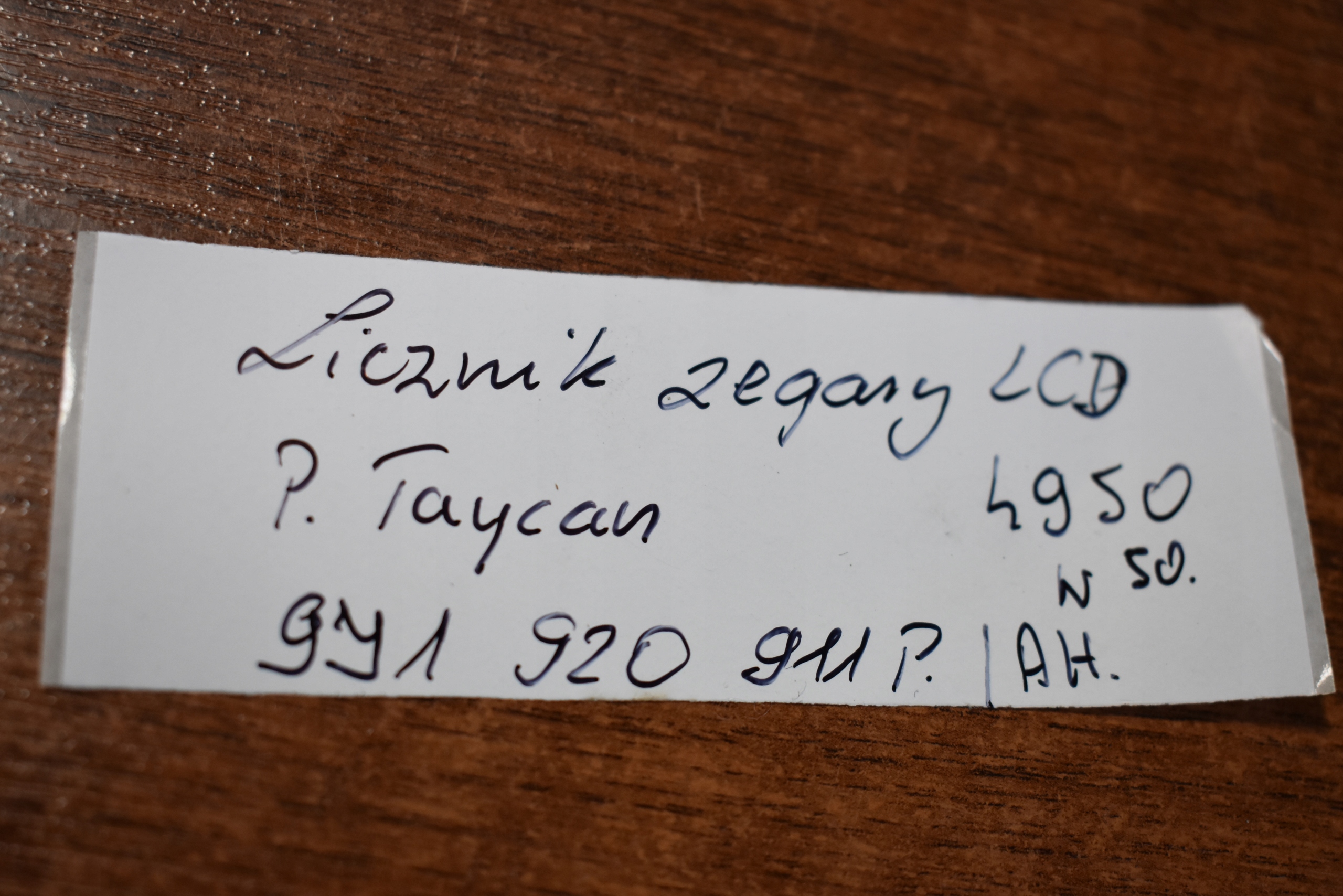 IDEALNY dials dials LCD PORSCHE TAYCAN 1