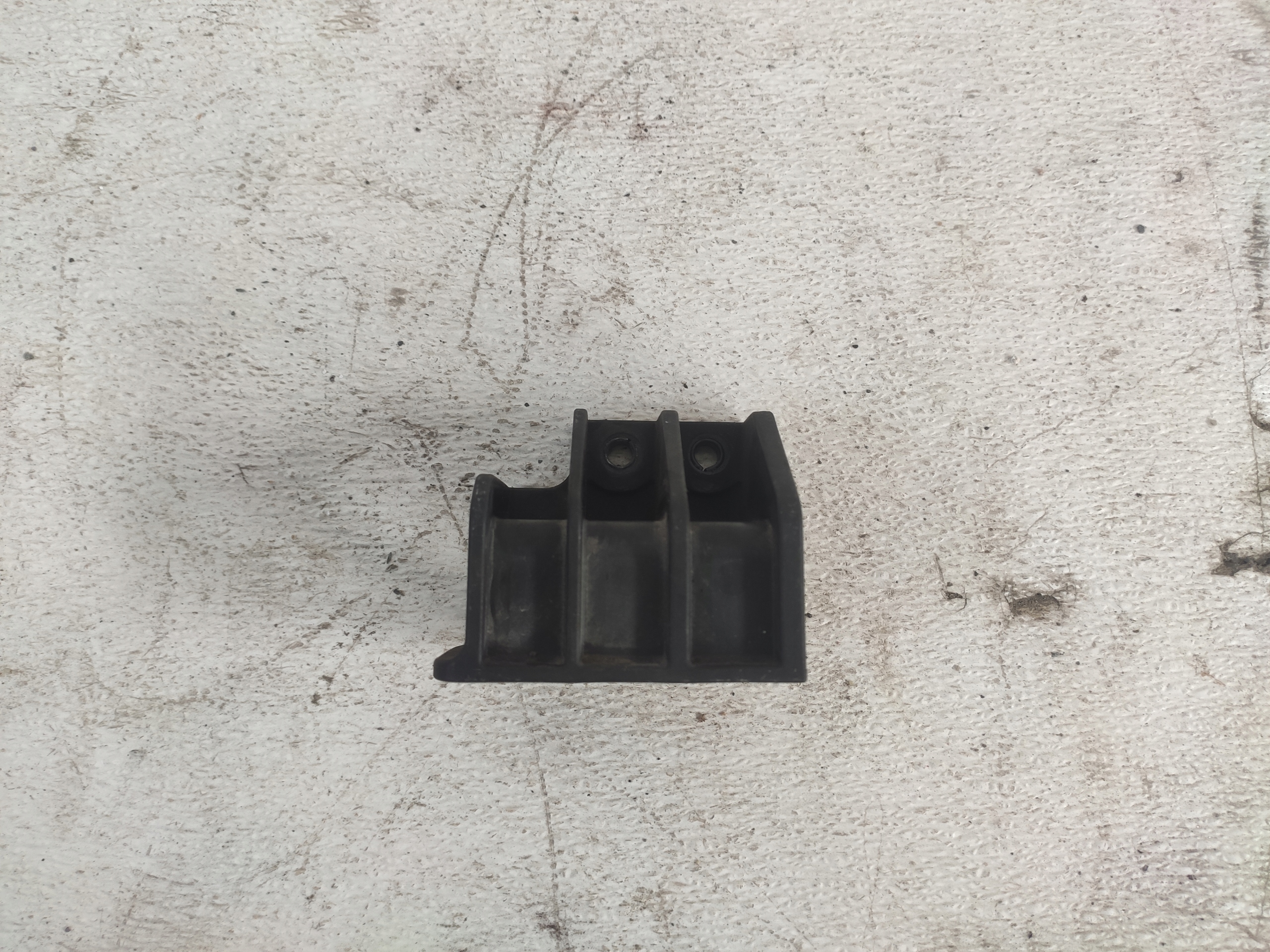 KIA CARENS IV 1.7CRDI Halter intercooler