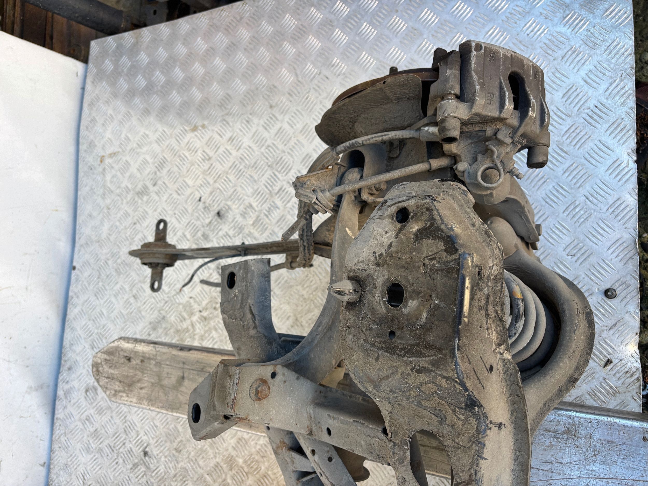 Achsträger heck hinten FORD FOCUS MK3 HB 10